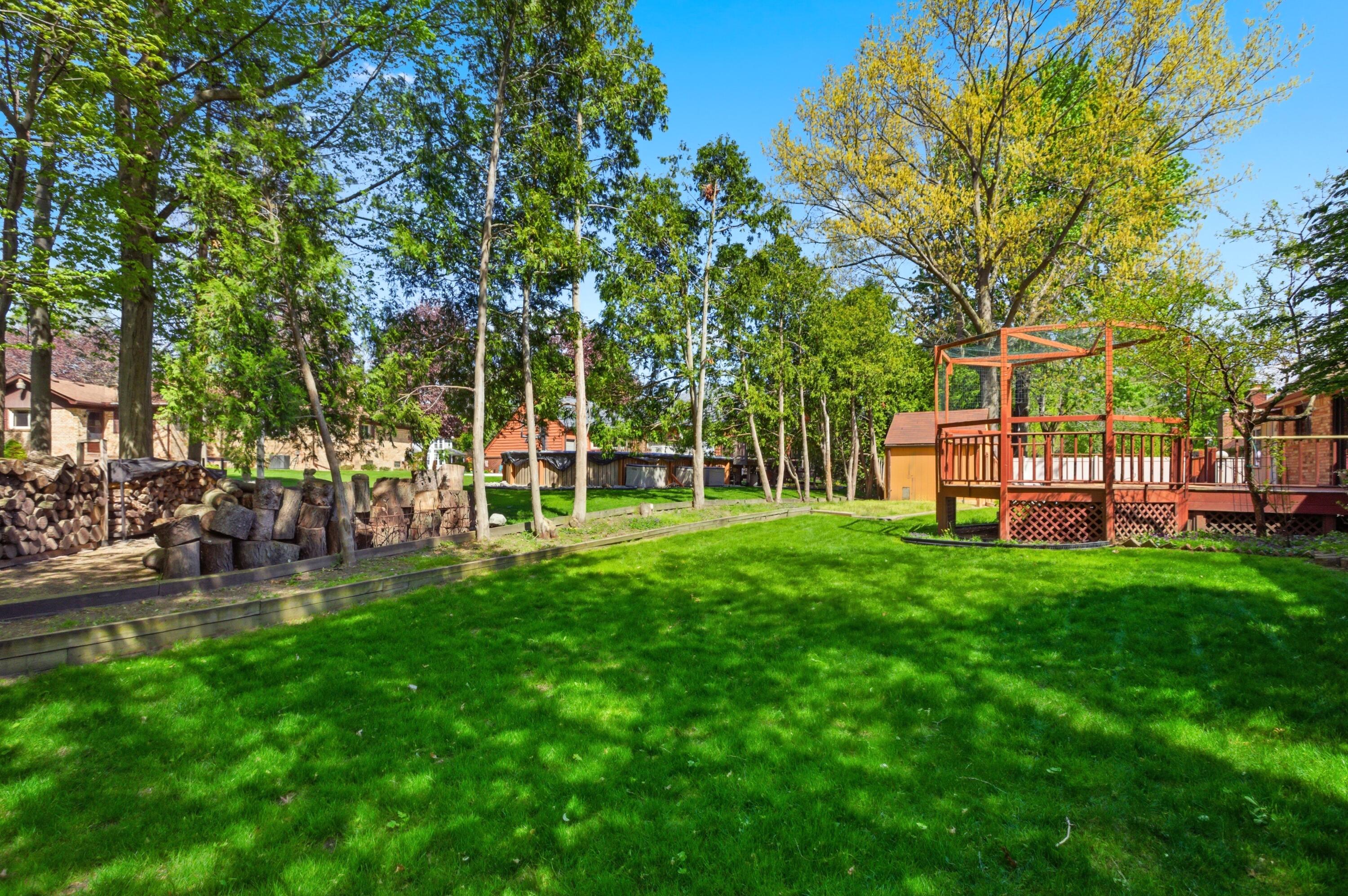 48797 Lansdowne Court