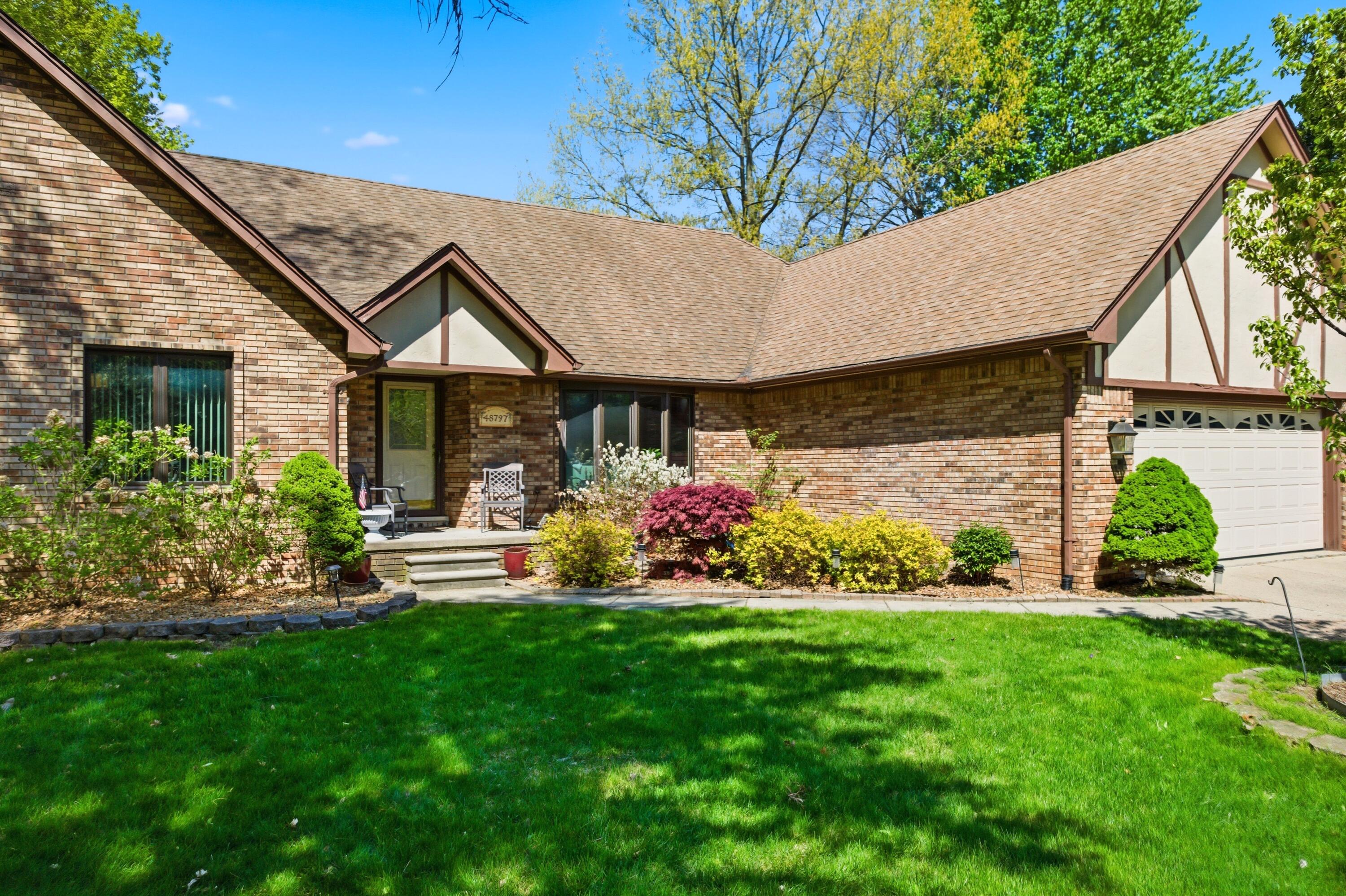 48797 Lansdowne Court