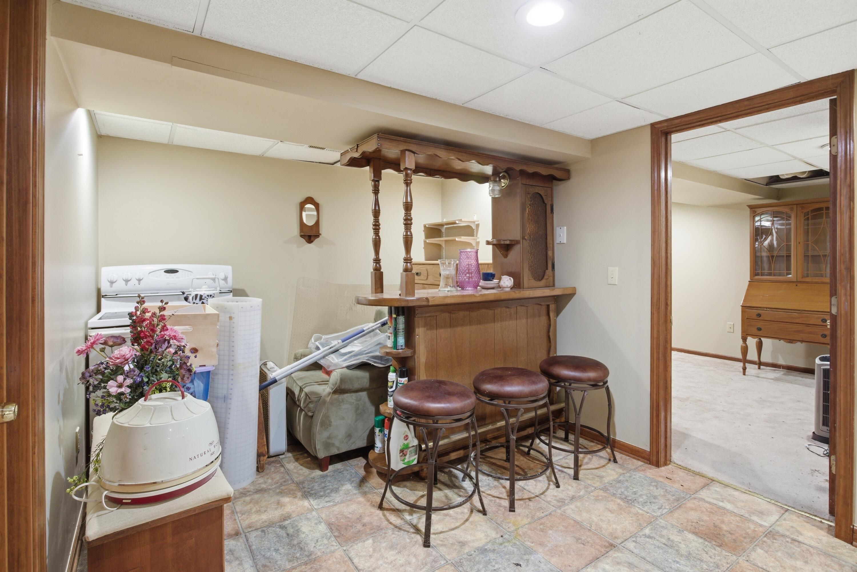 48797 Lansdowne Court