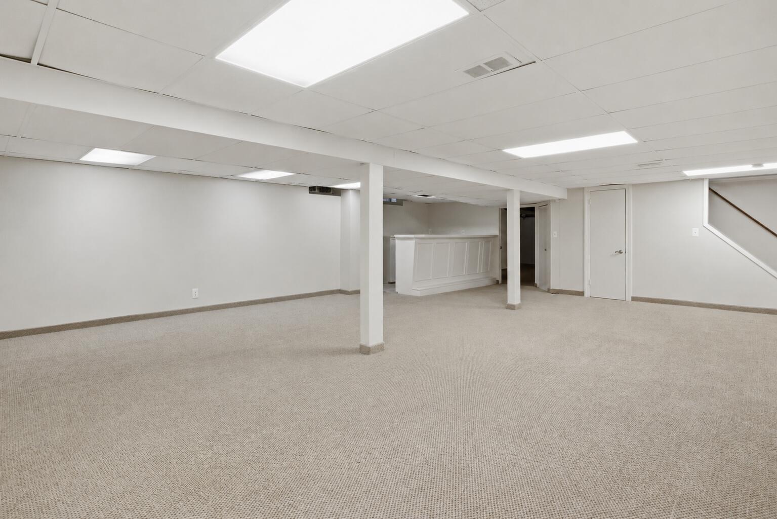 653 Perrien Place