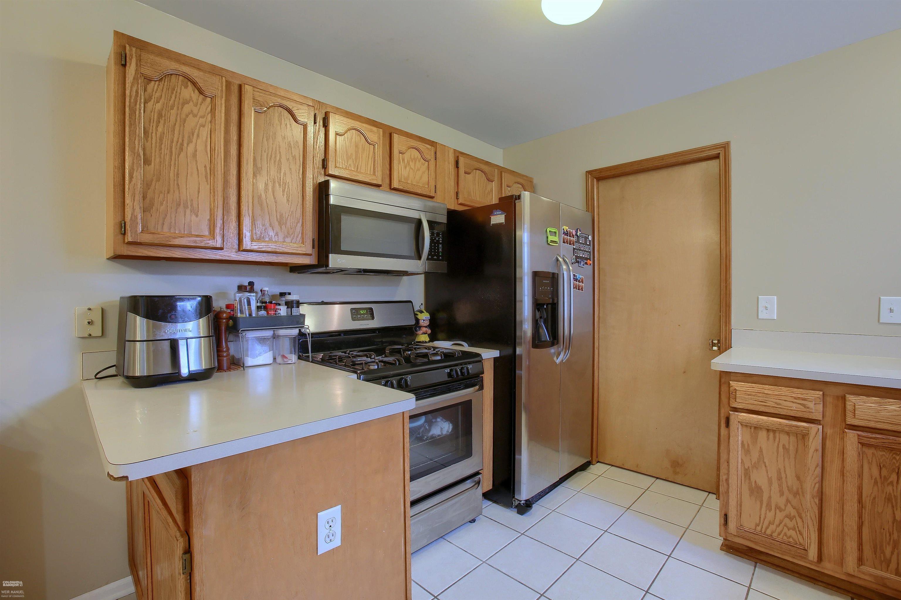 5507 Seabreeze Lane