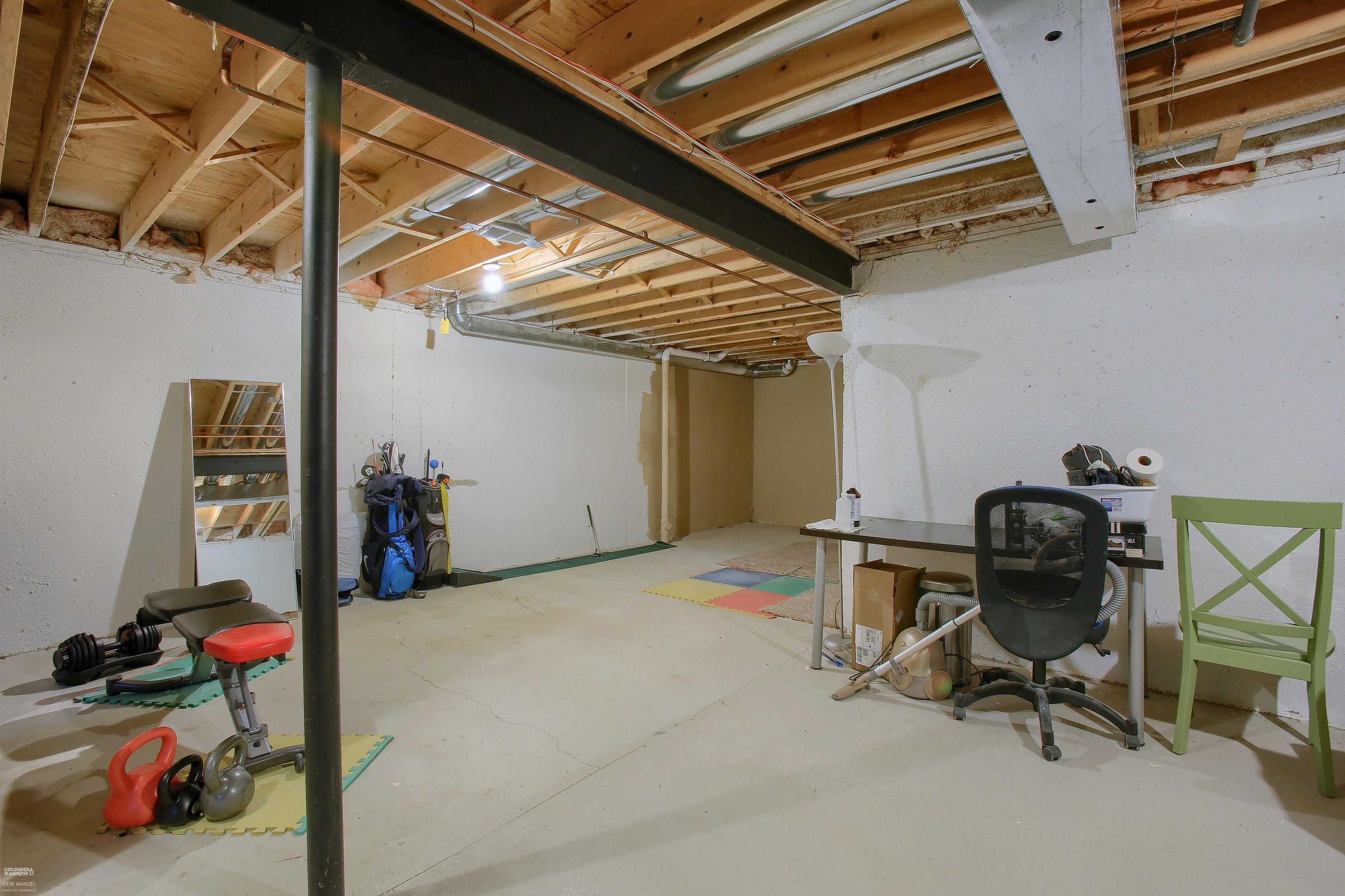 5507 Seabreeze Lane