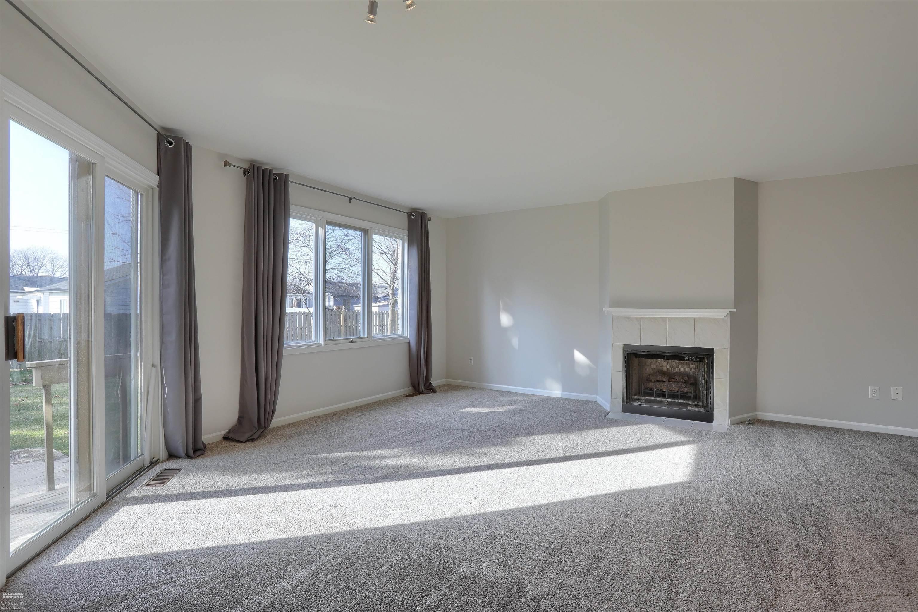 33104 Whispering Lane