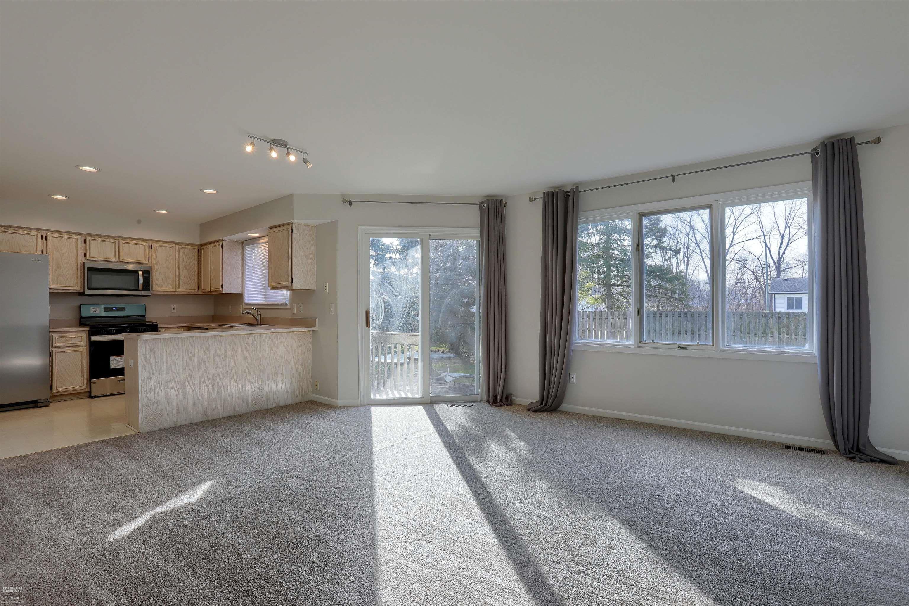 33104 Whispering Lane