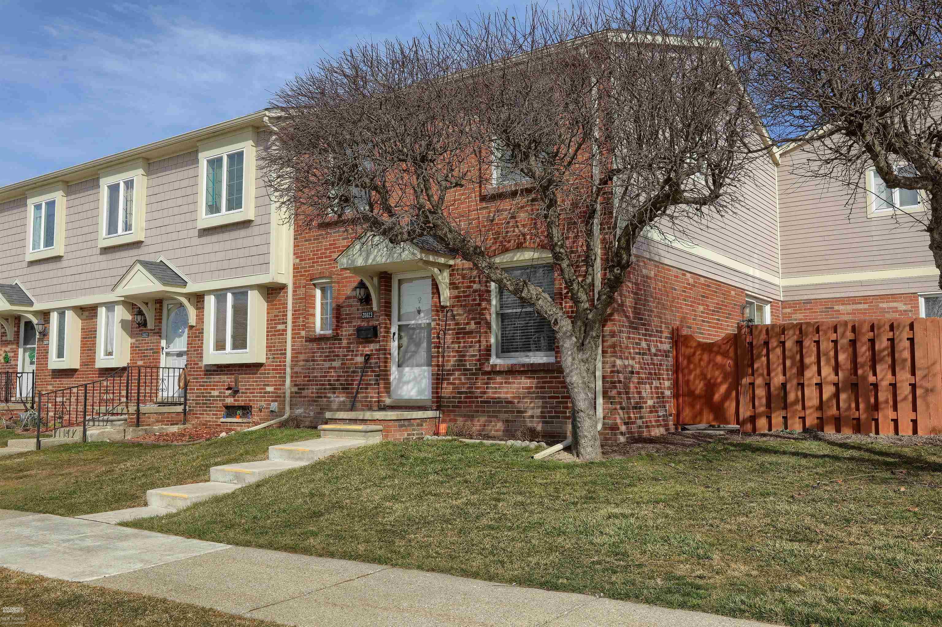 20023 N Great Oaks Circle
