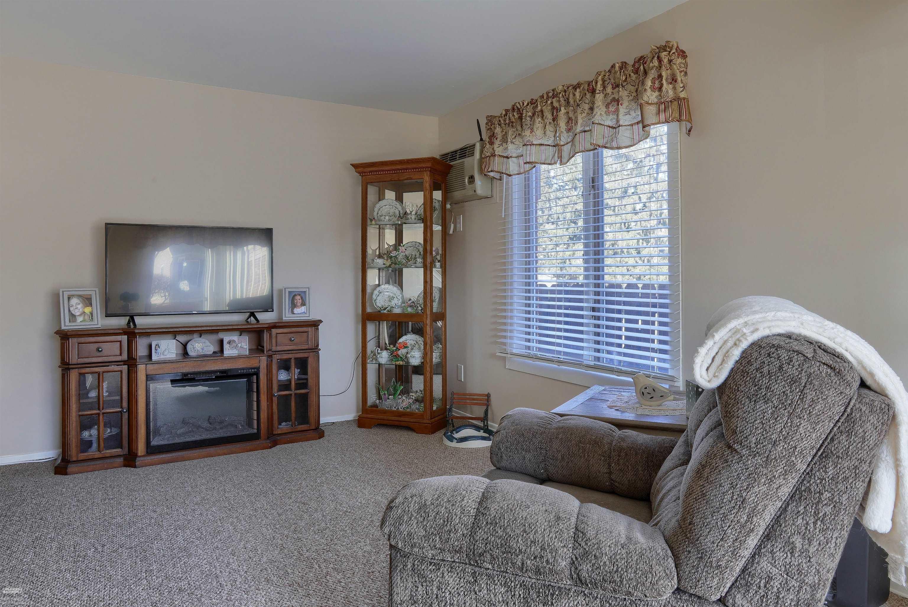 20023 N Great Oaks Circle