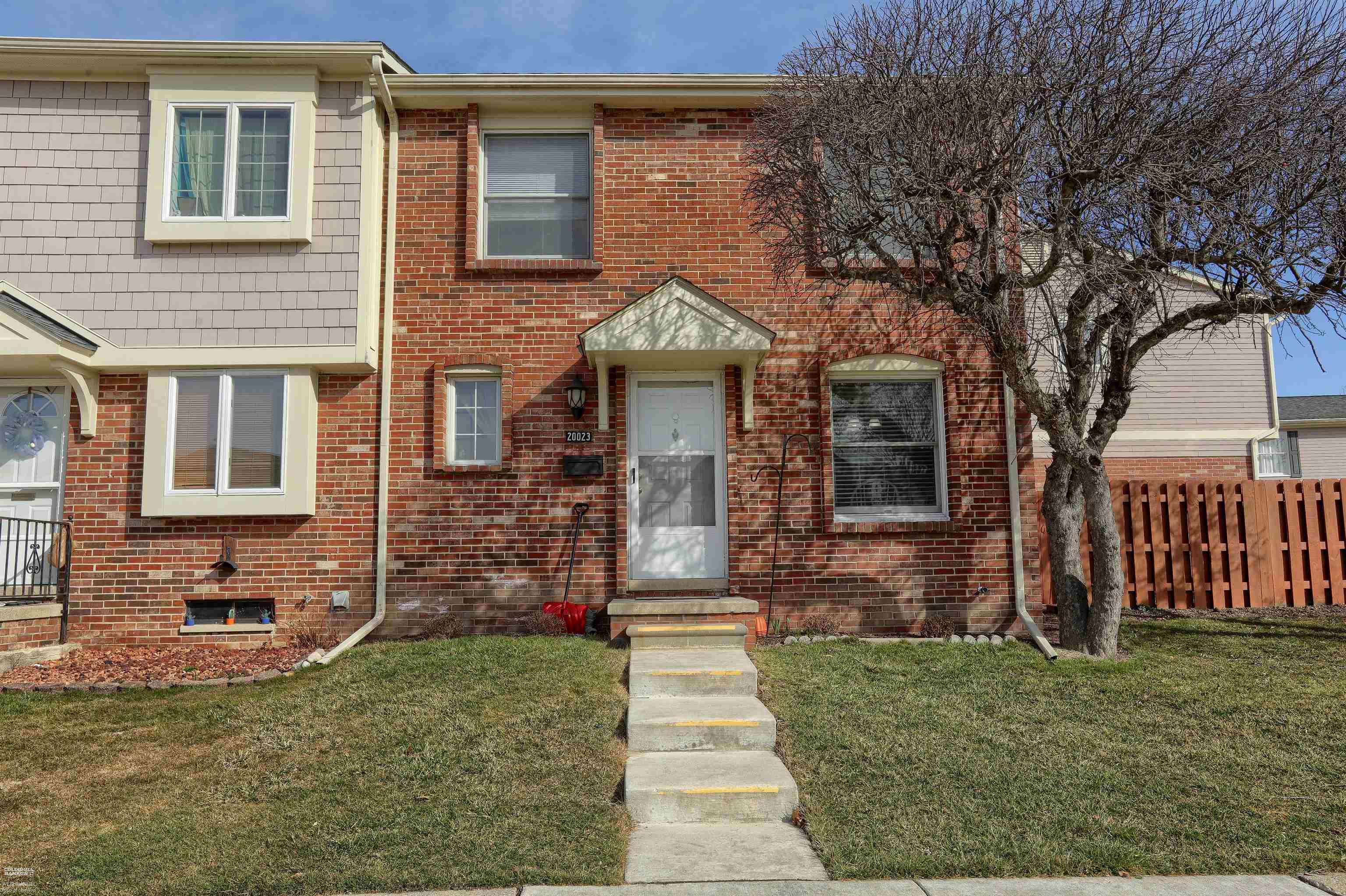 20023 N Great Oaks Circle