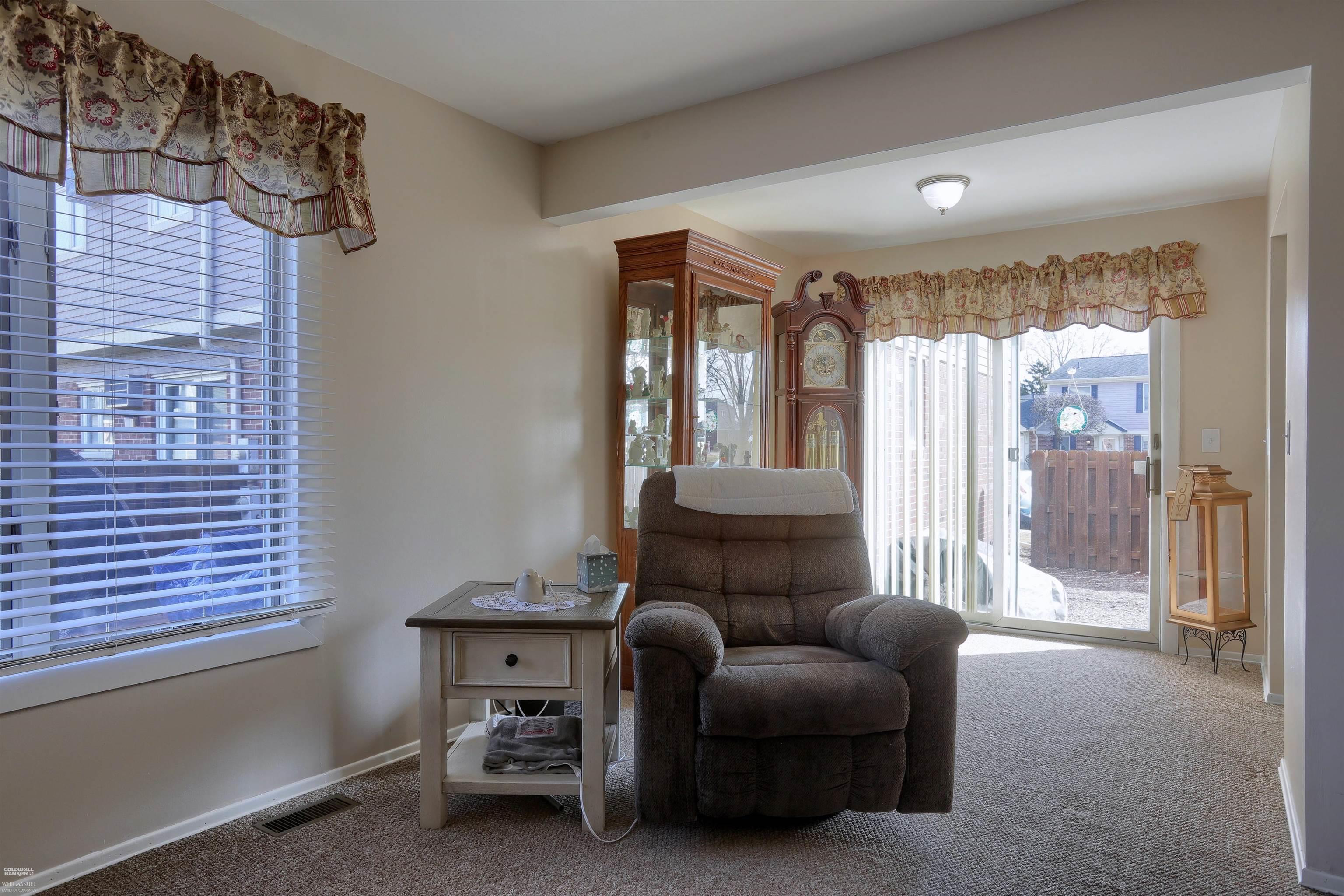 20023 N Great Oaks Circle