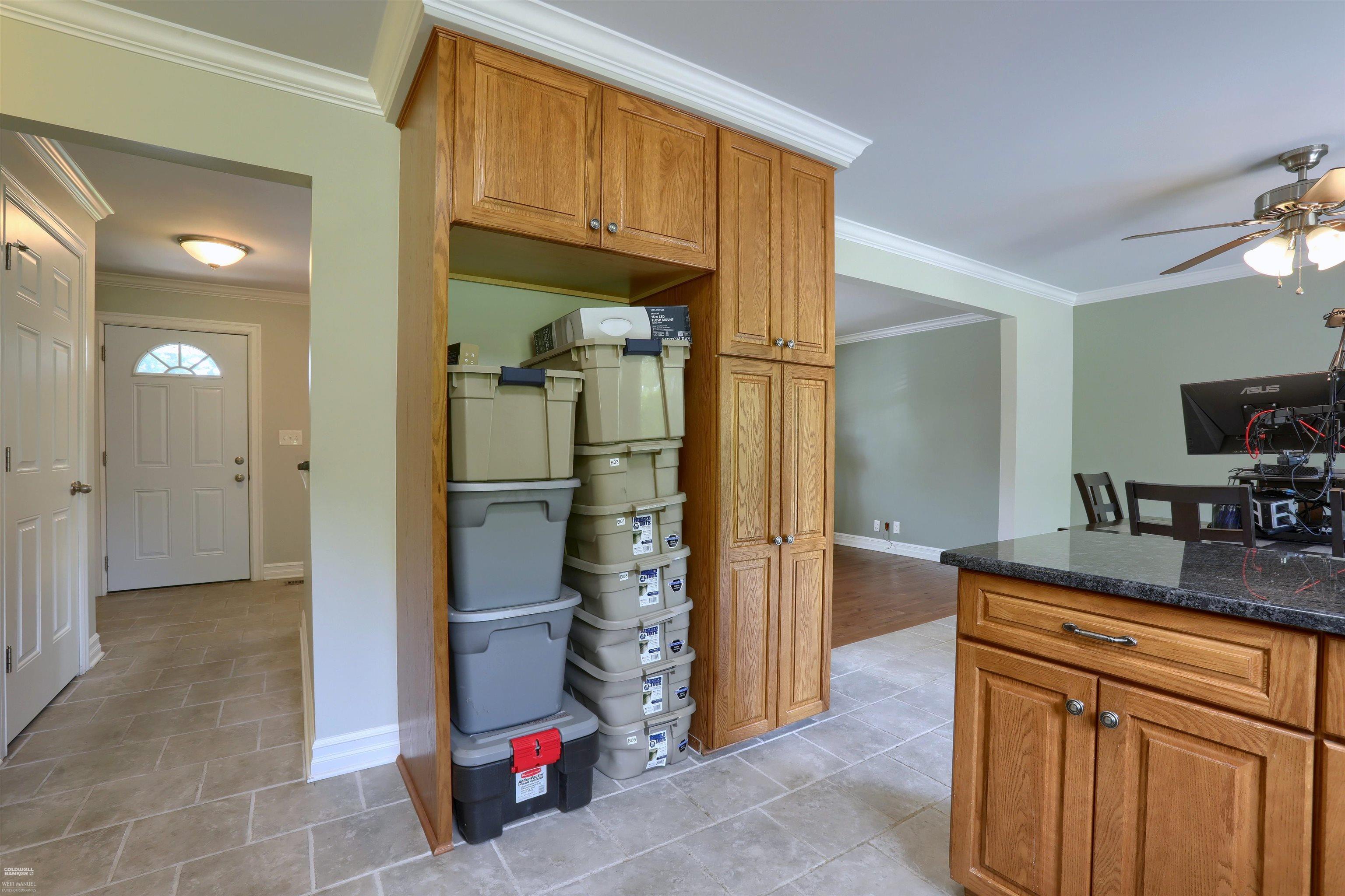 48483 Carmine Court