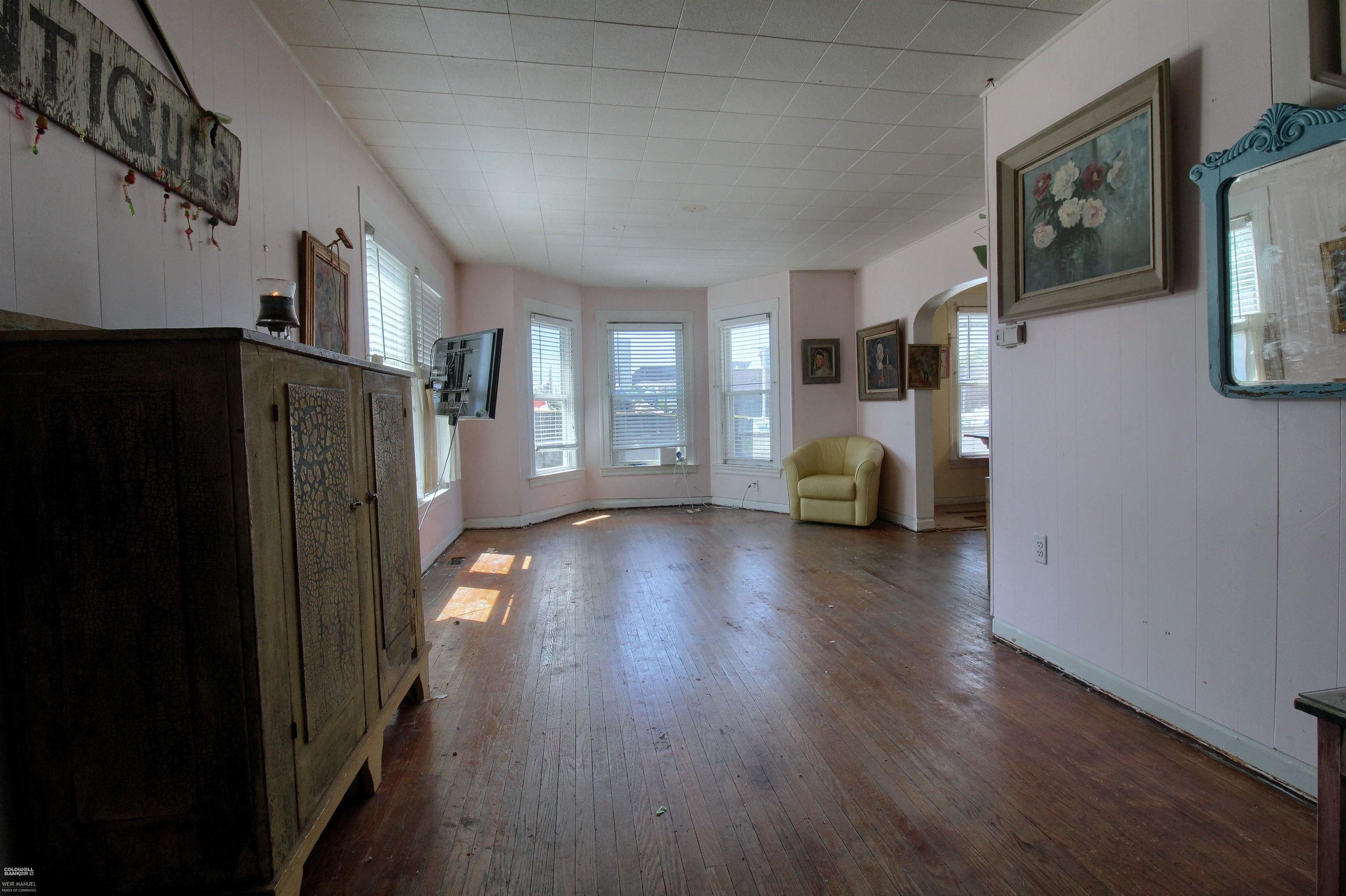 125 N Washington Avenue