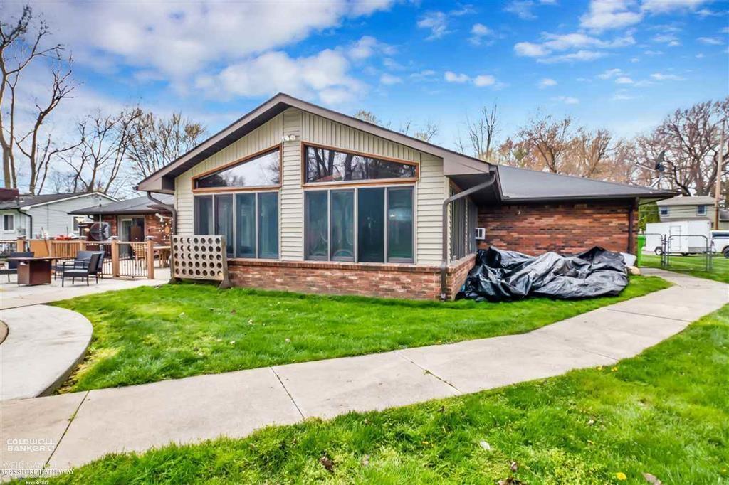 37900 Townhall Street