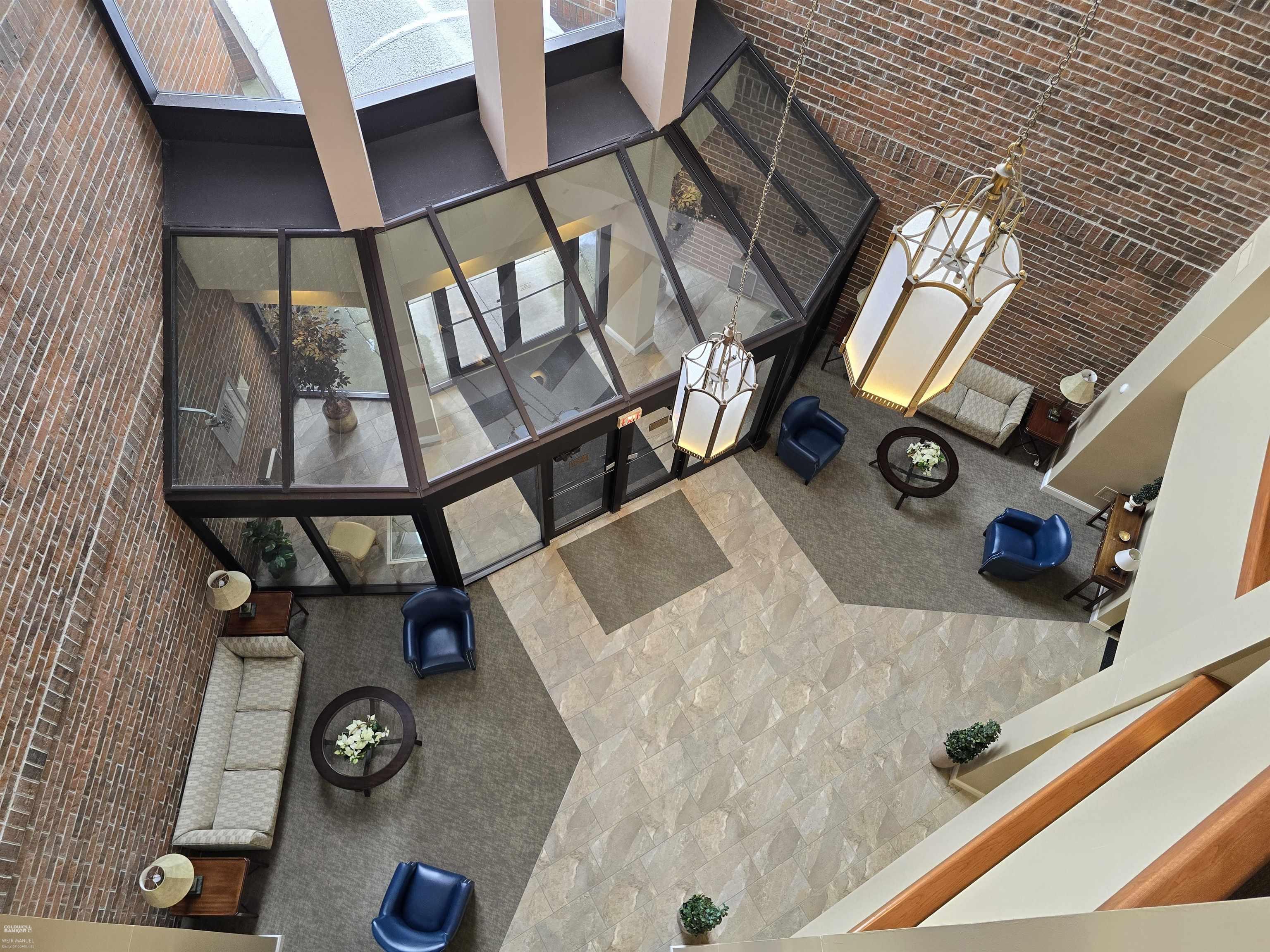 3406 Country Club Drive