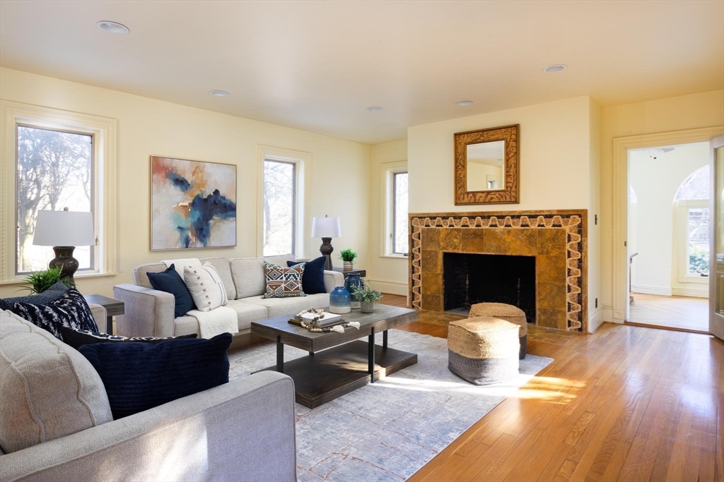 205 Waban Ave
