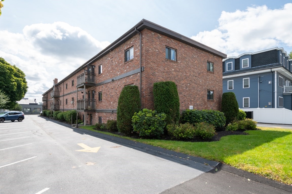 146 Willow Street # 1