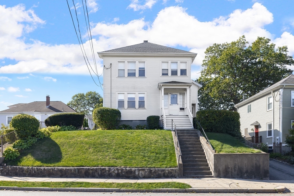 206-208 Cabot