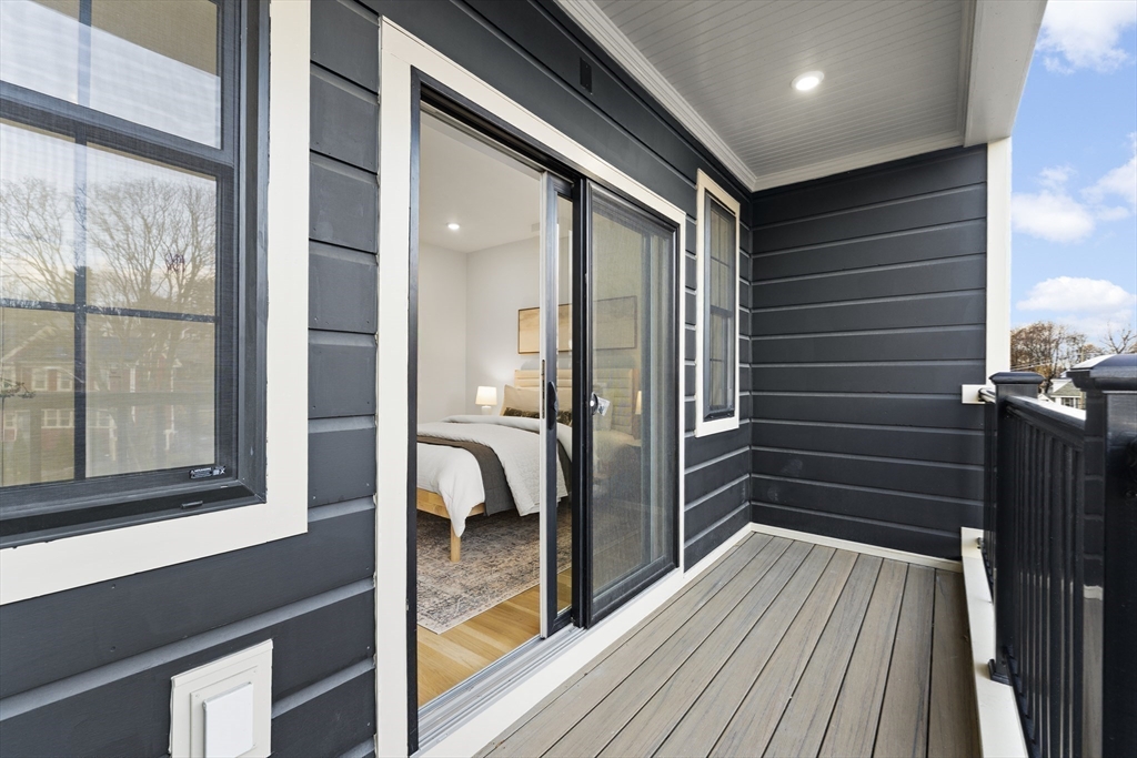 272 Lincoln St # 301