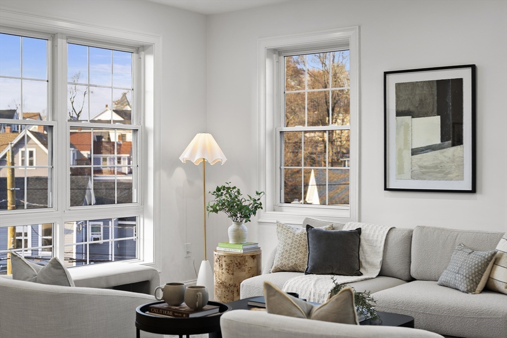 272 Lincoln St # 301