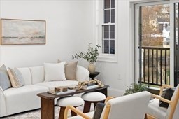 272 Lincoln St # 102