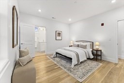 272 Lincoln St # 102