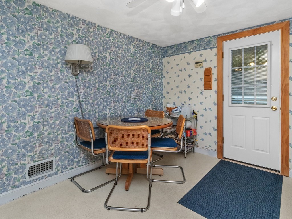 71 Farnum Road