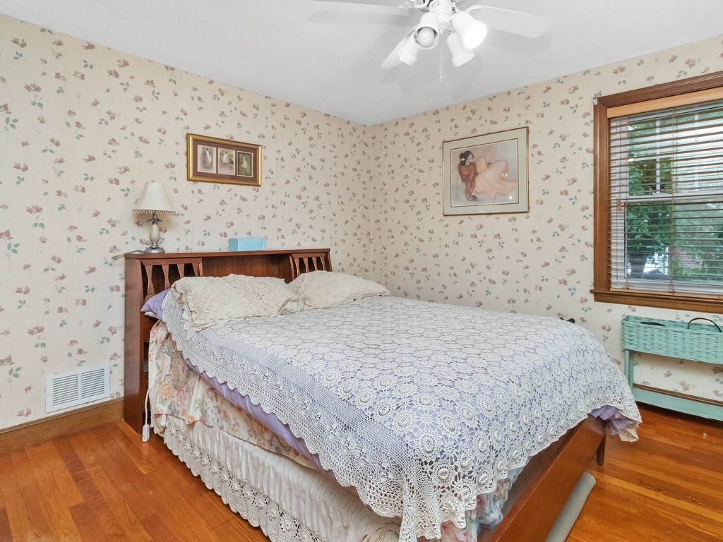 71 Farnum Road