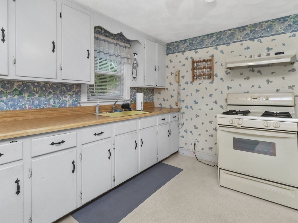 71 Farnum Road