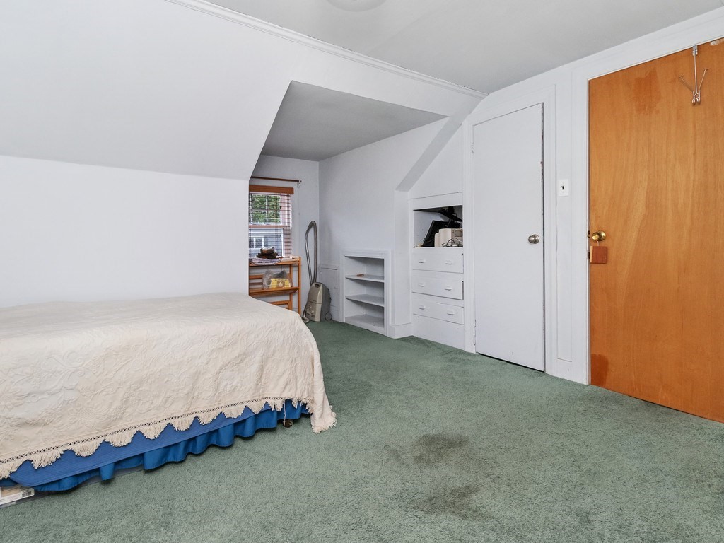 71 Farnum Road
