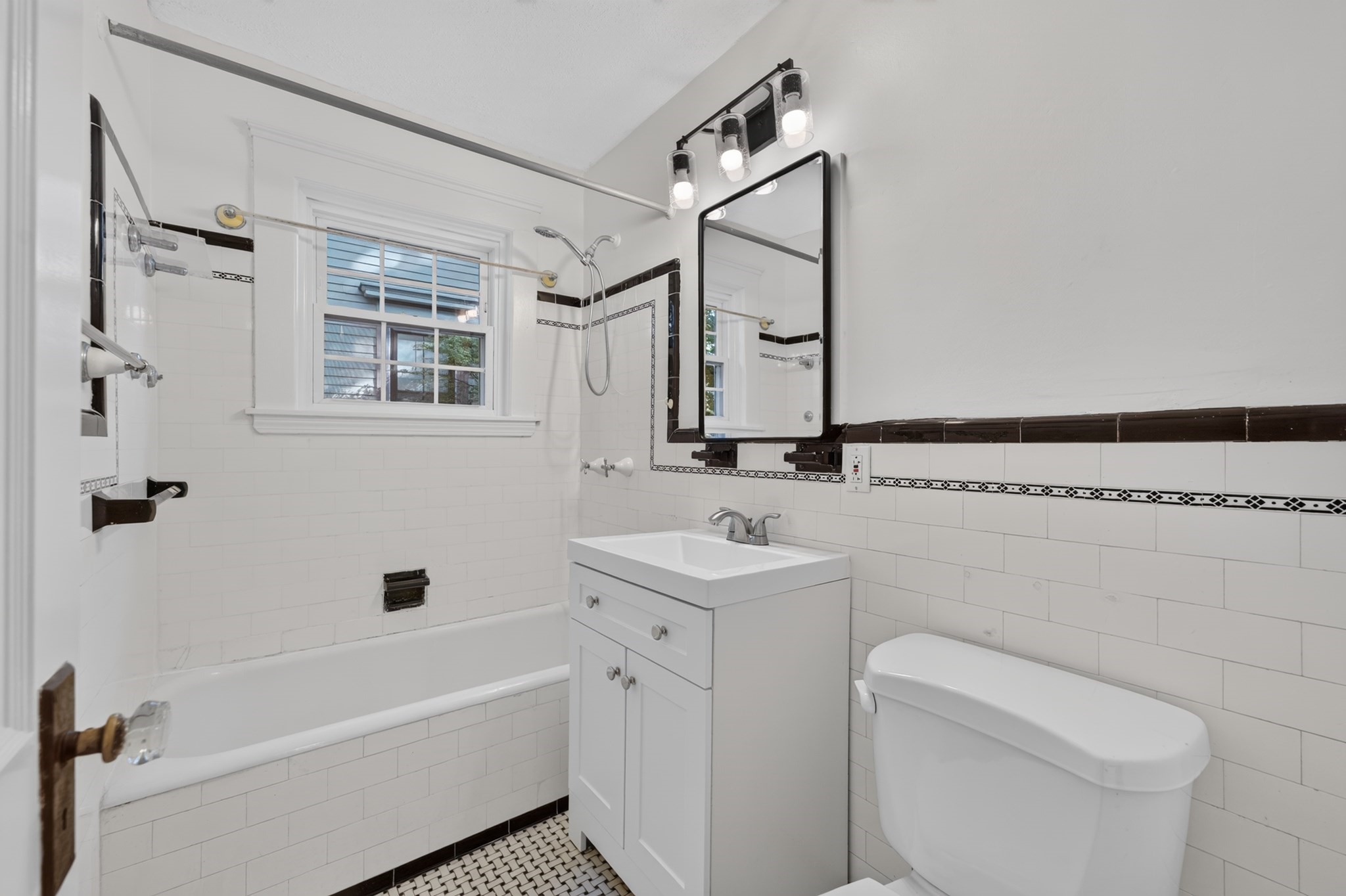 216 Tremont Street # 216