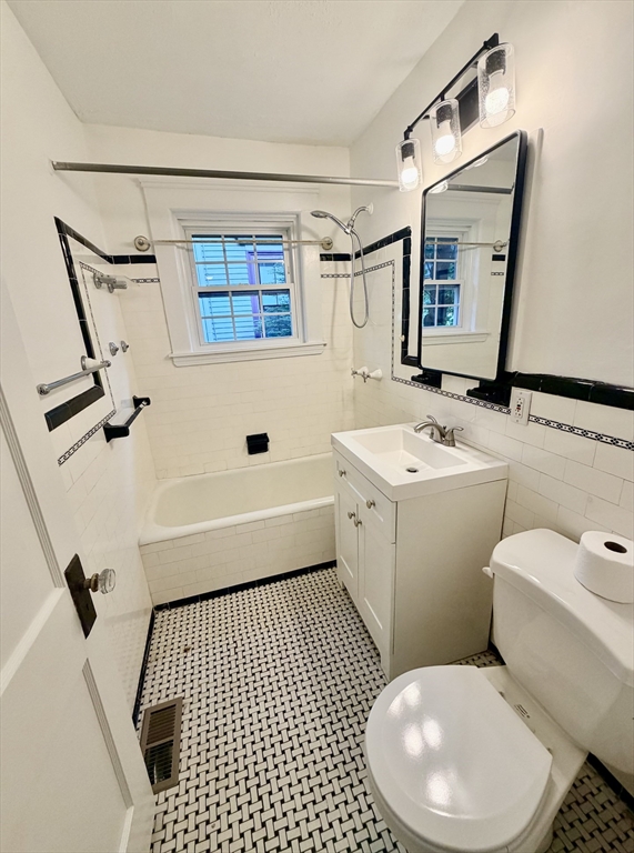 216 Tremont Street # 216