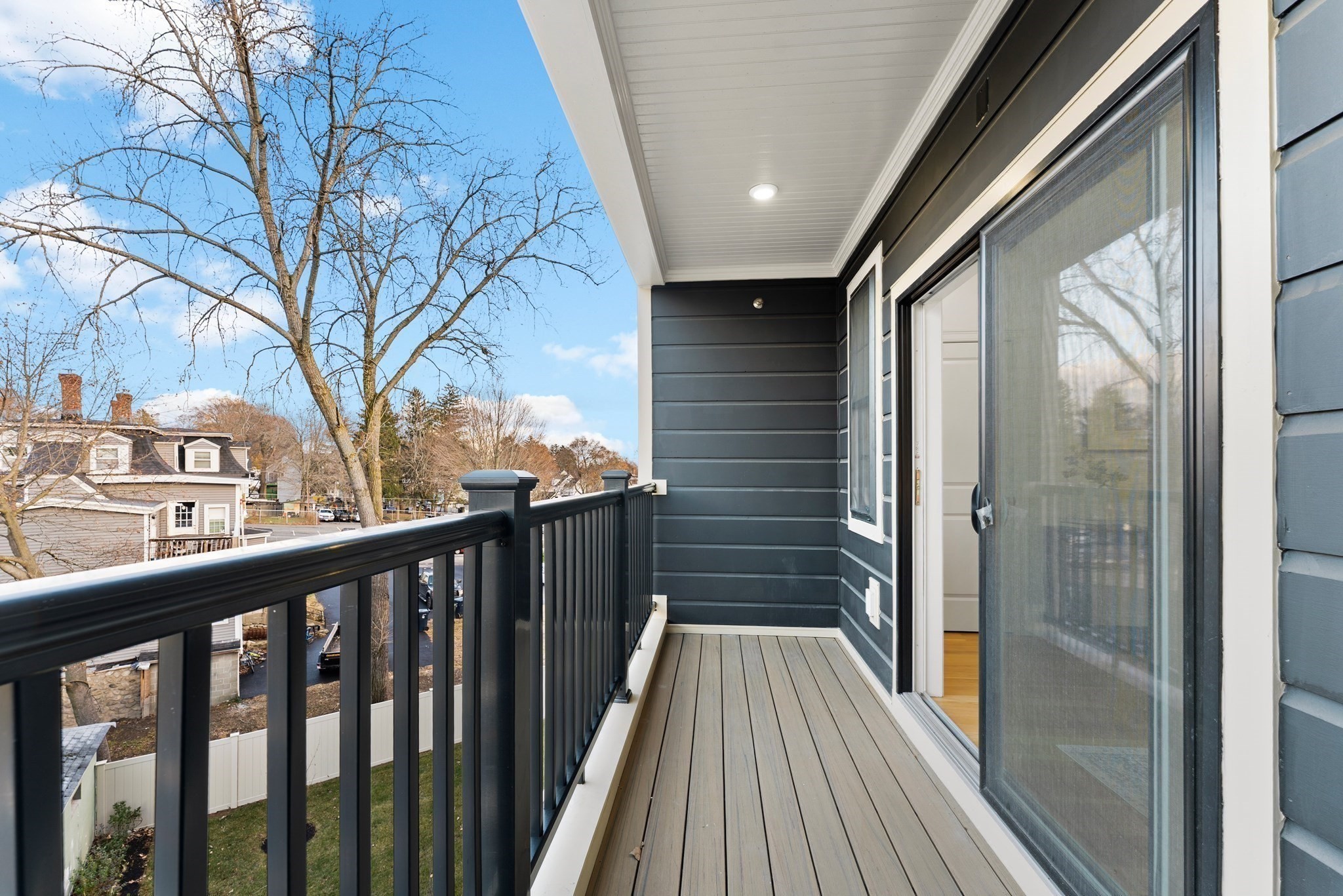 272 Lincoln St # 301