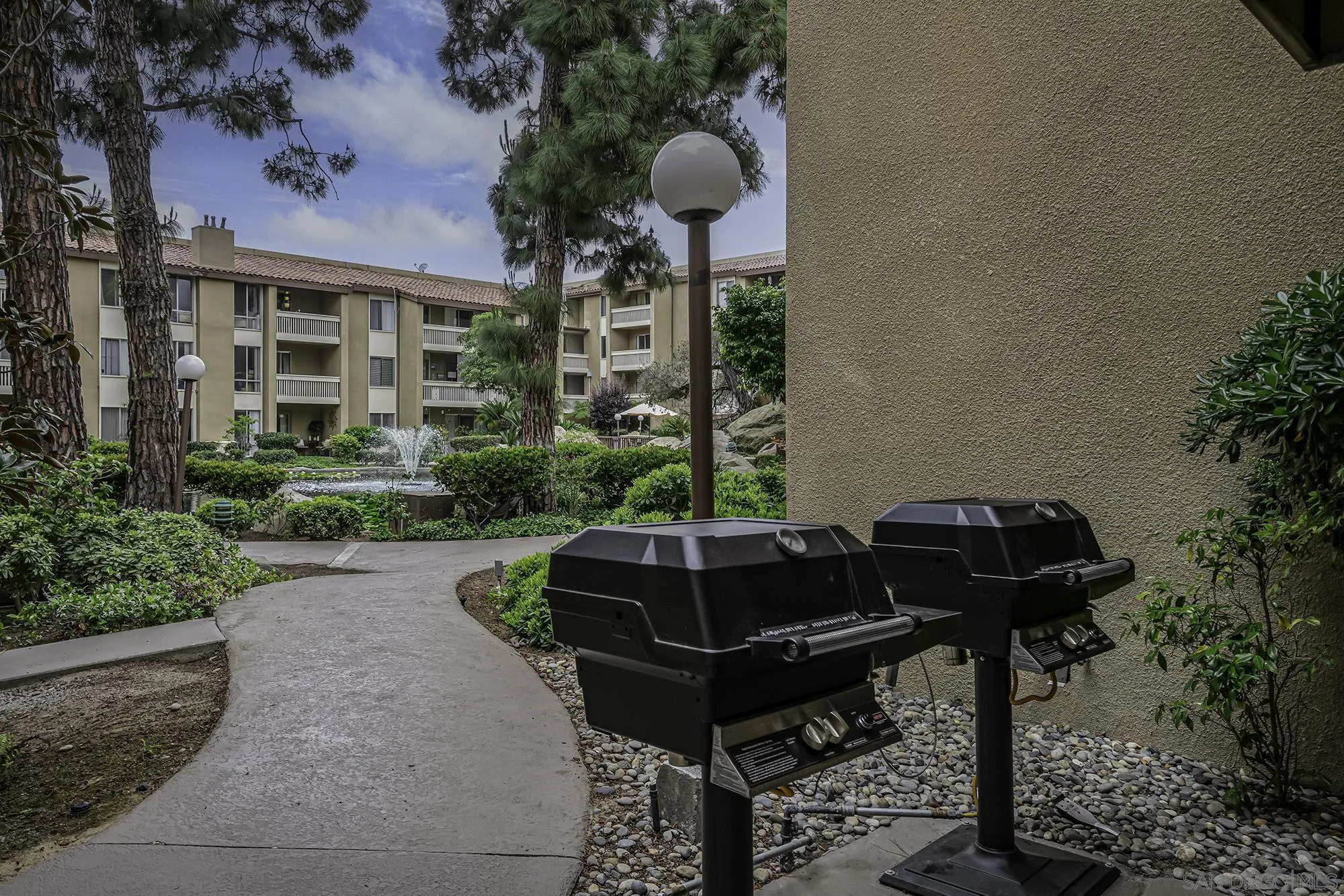 1801 Diamond St Unit 217