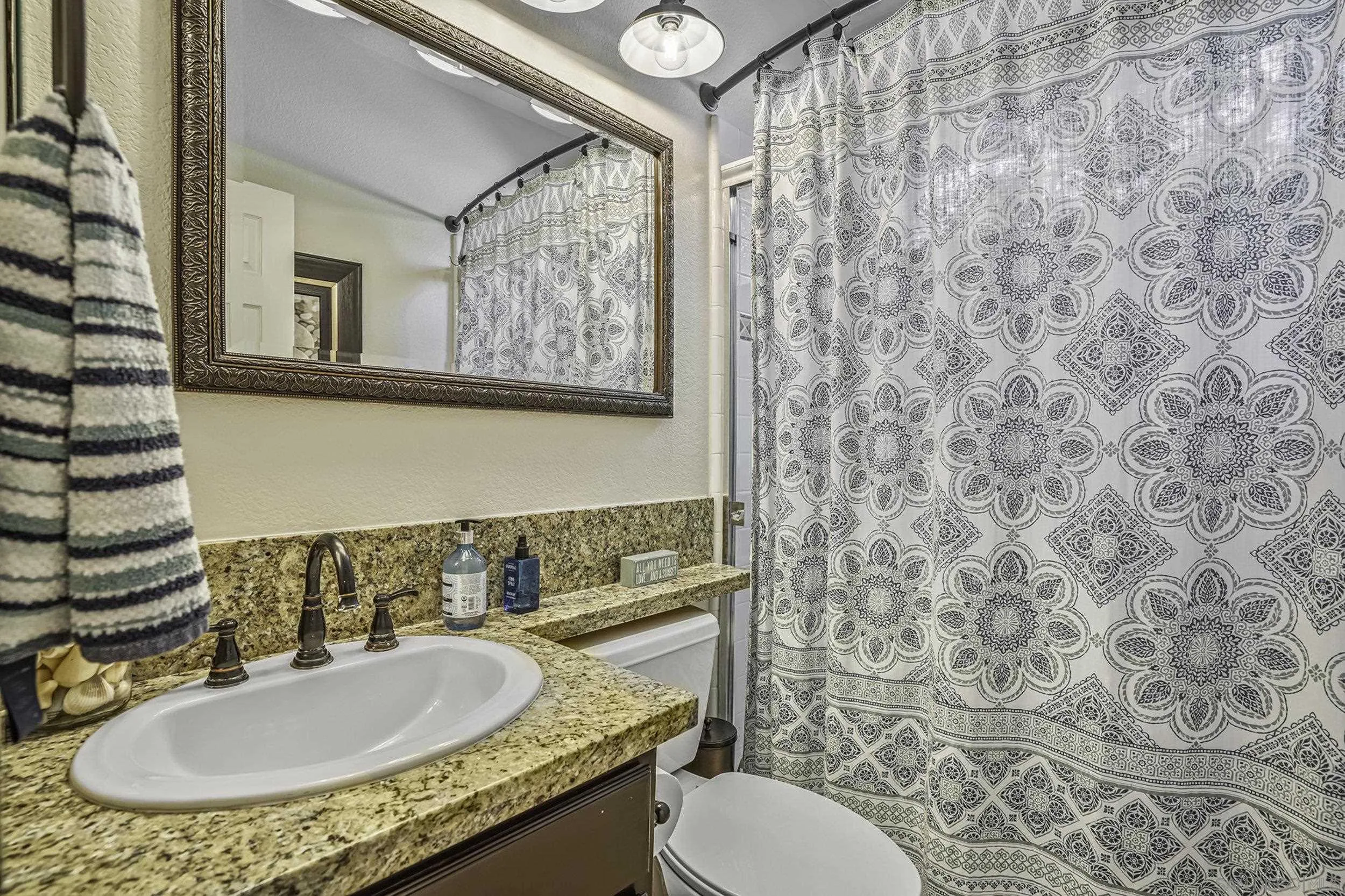 7900 Vista Guyaba