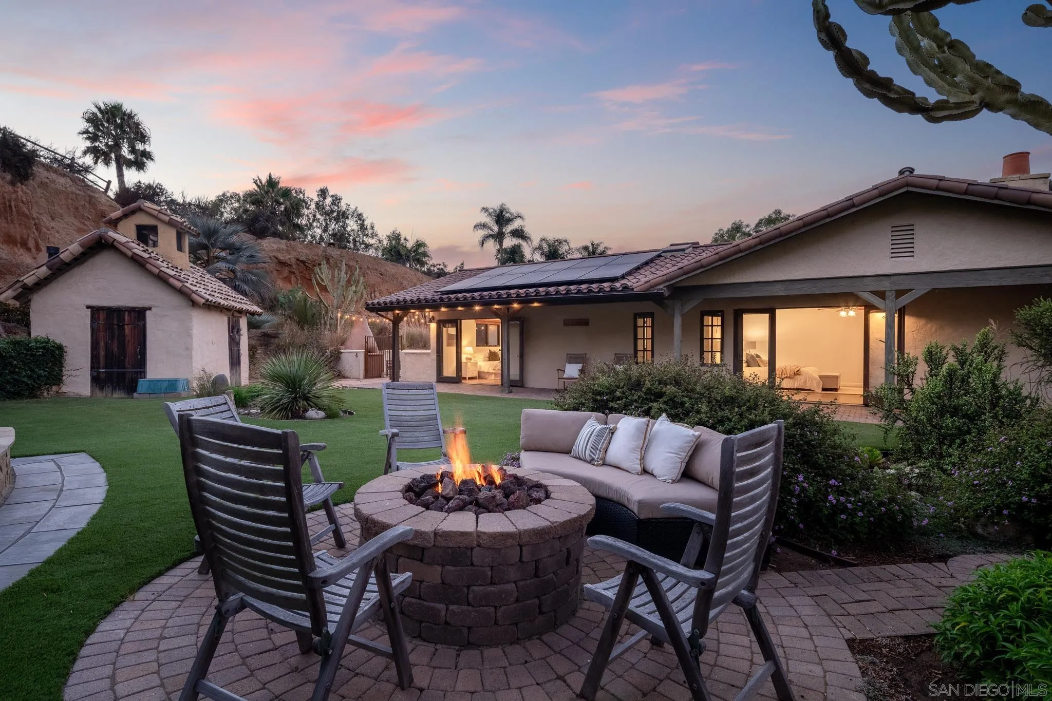 1243 Crest Drive