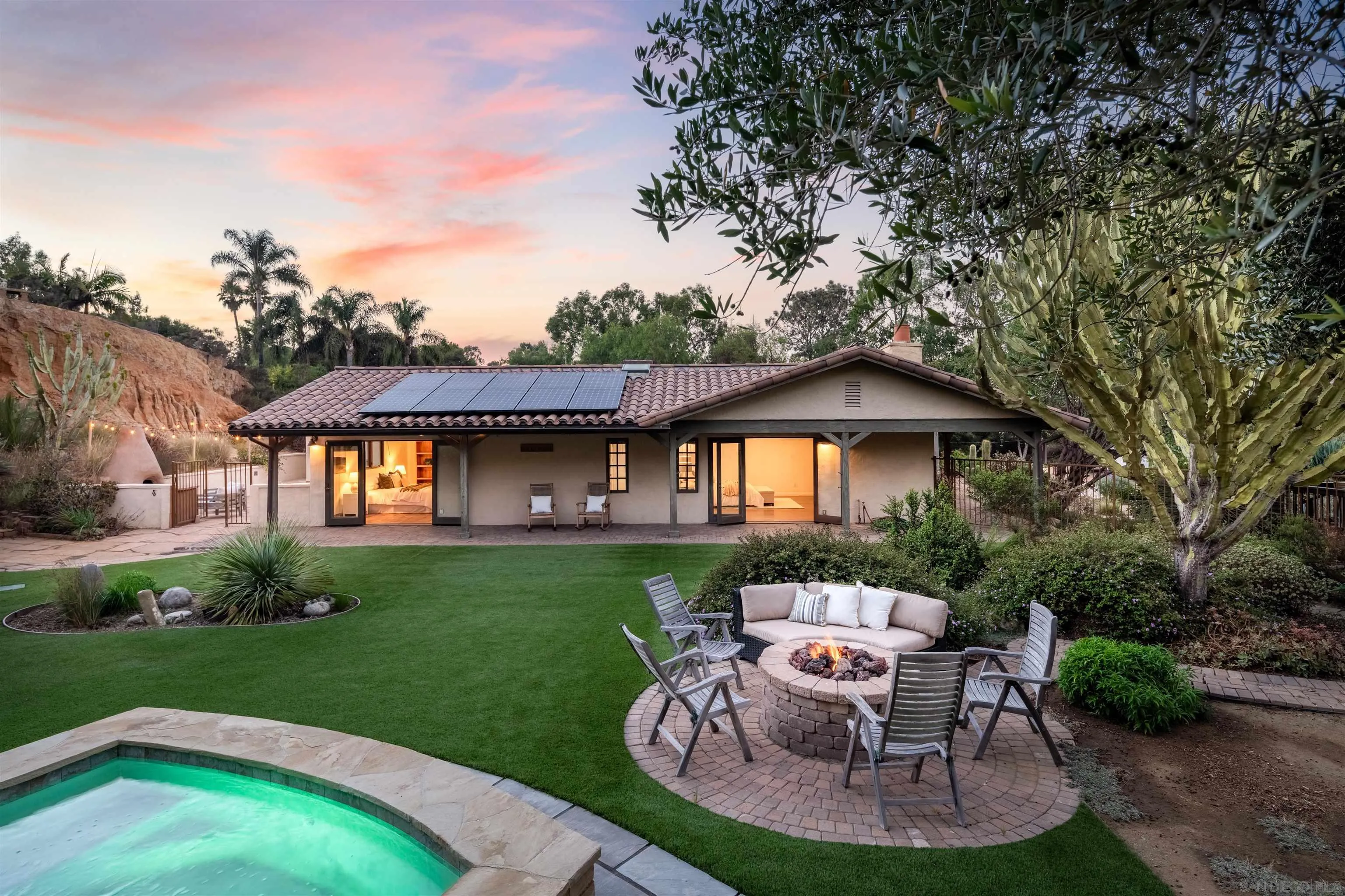 1243 Crest Drive