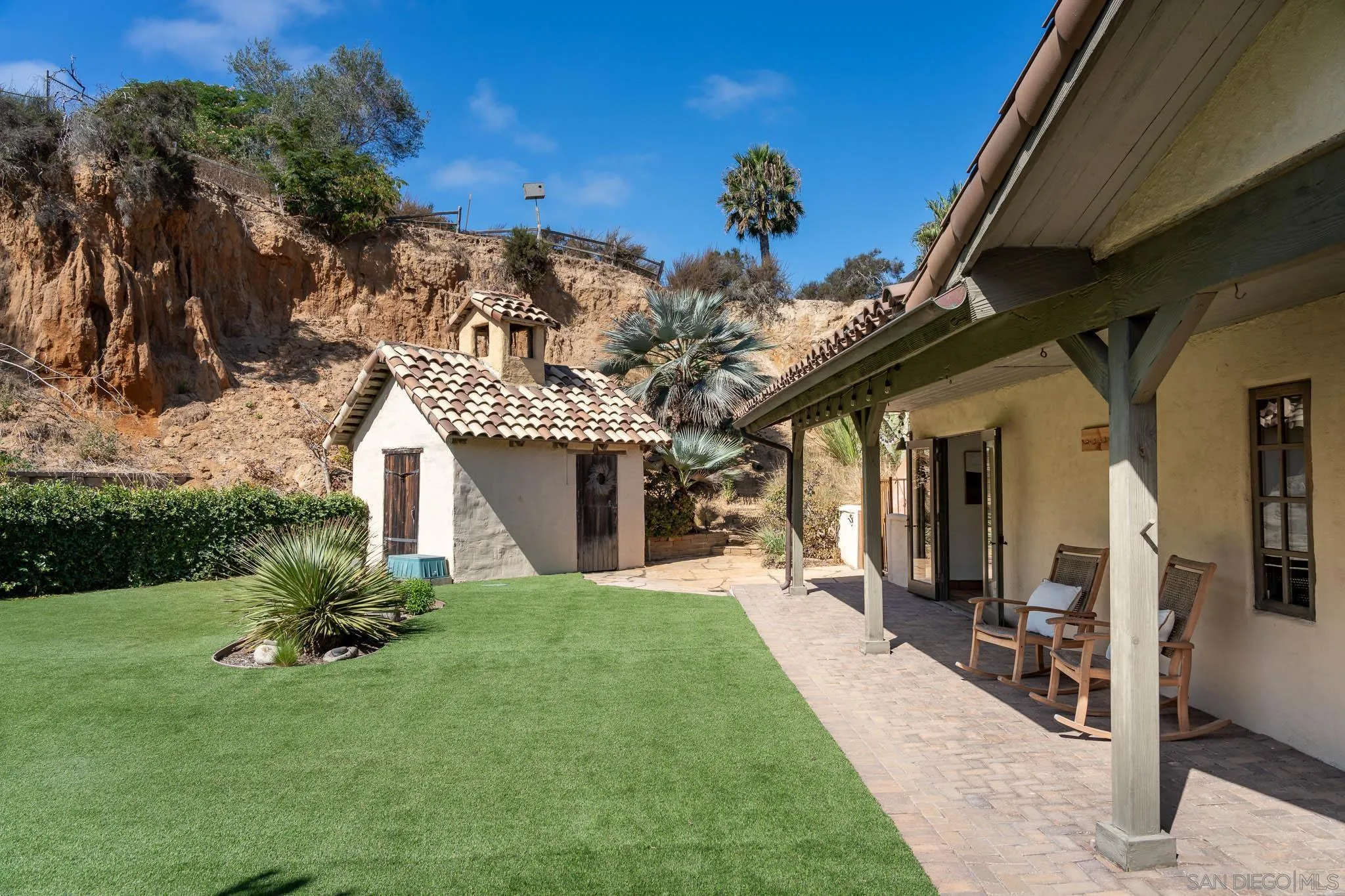 1243 Crest Drive
