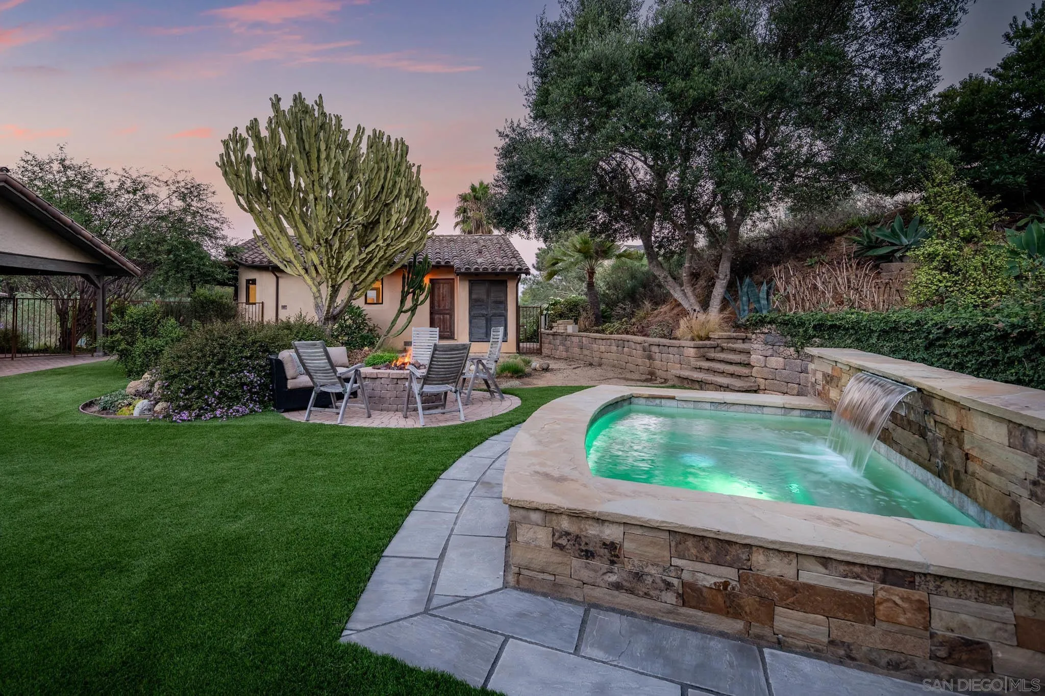 1243 Crest Drive