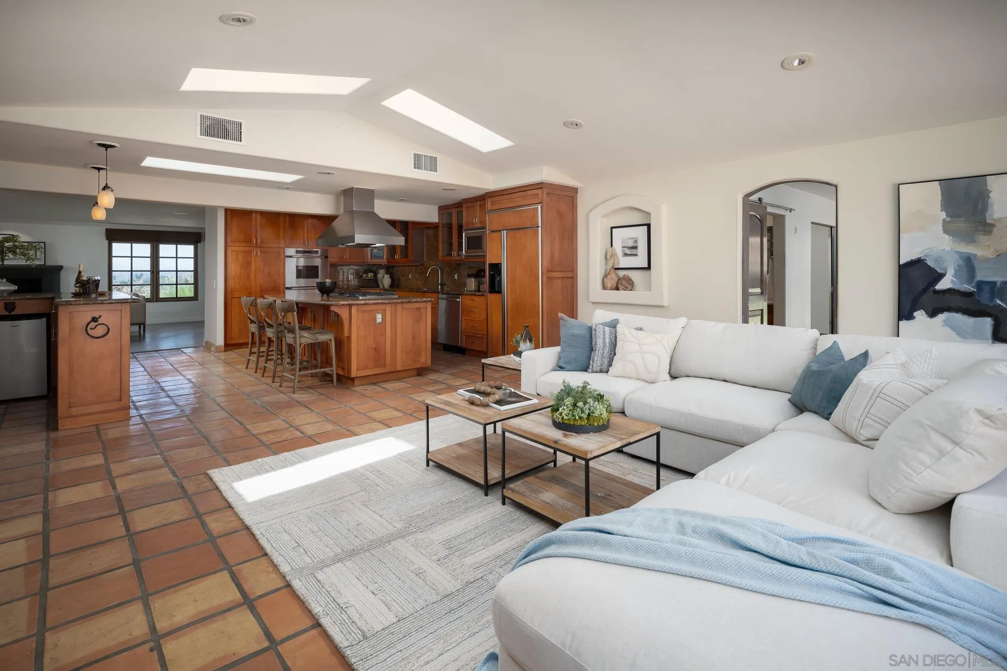 1243 Crest Drive