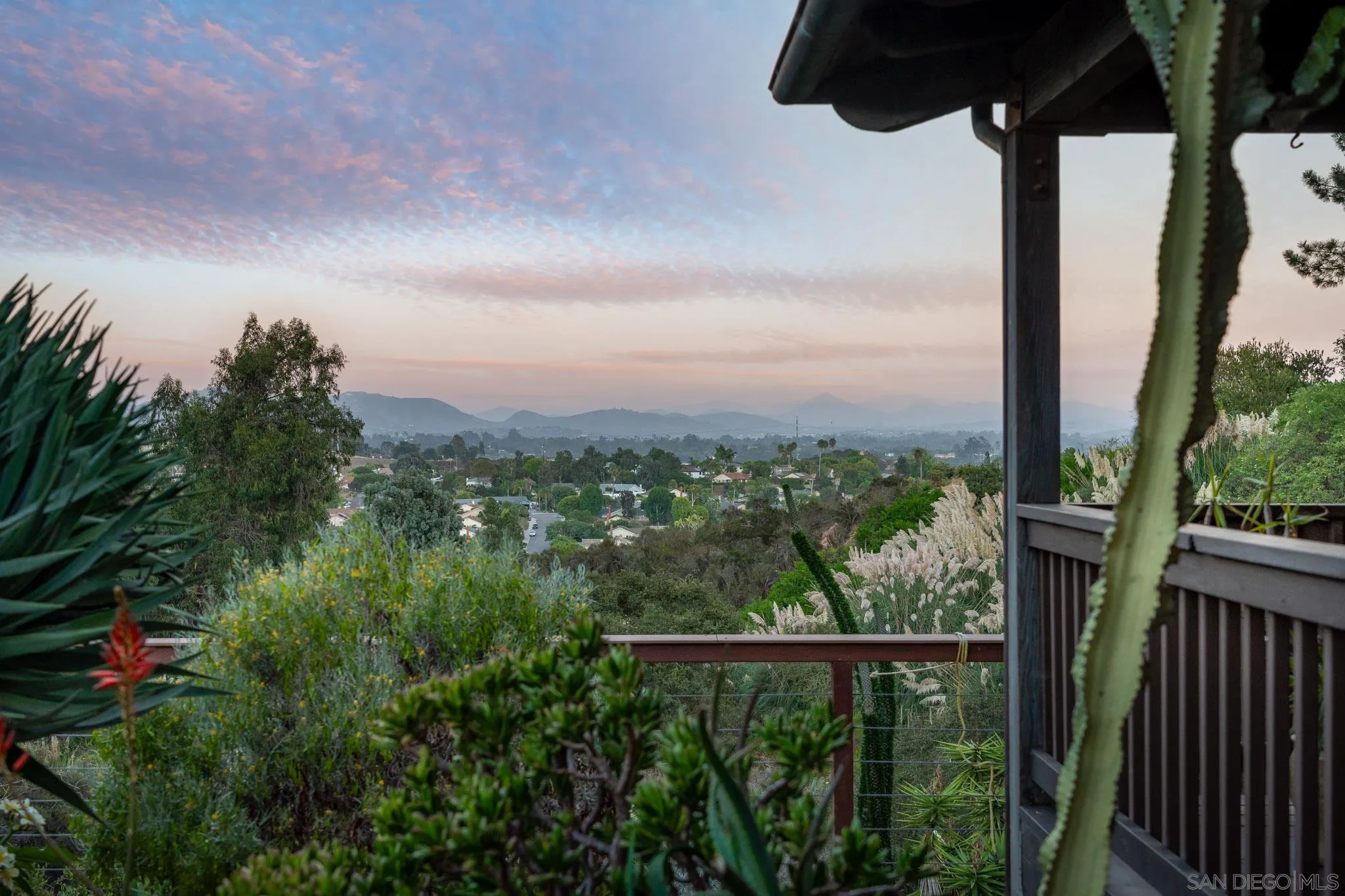 1243 Crest Drive