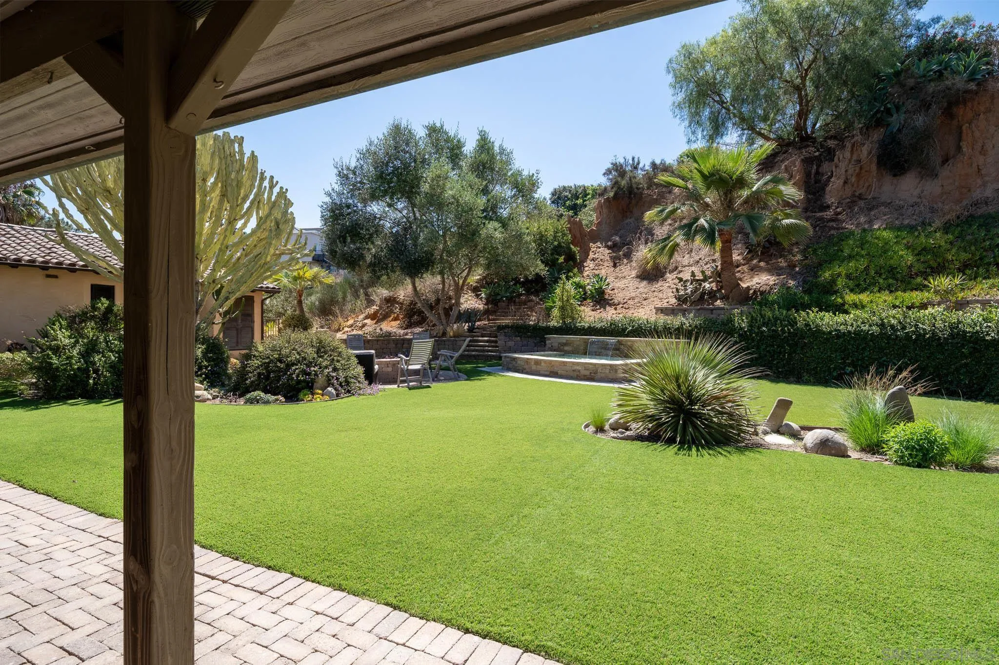 1243 Crest Drive