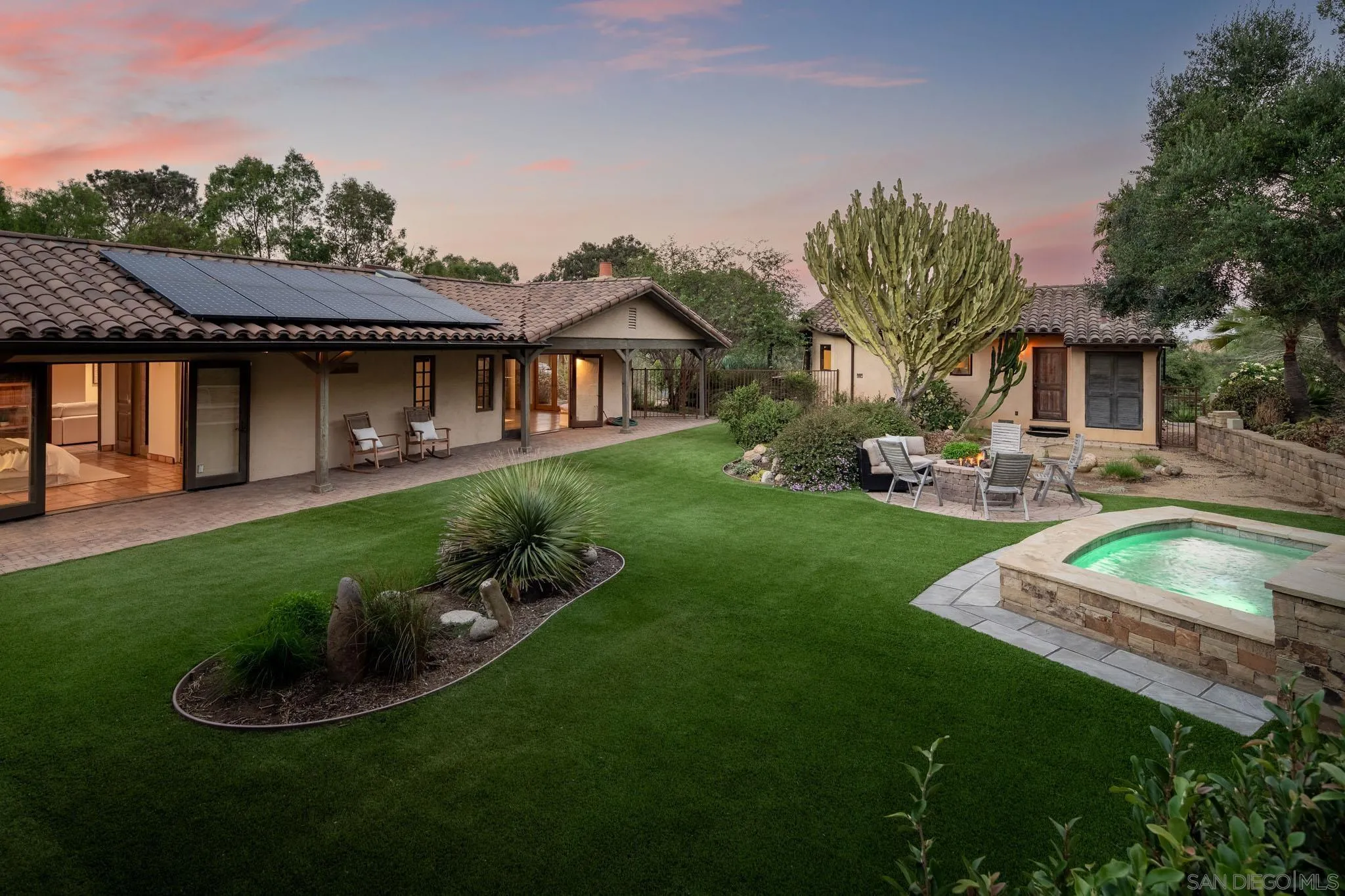 1243 Crest Drive
