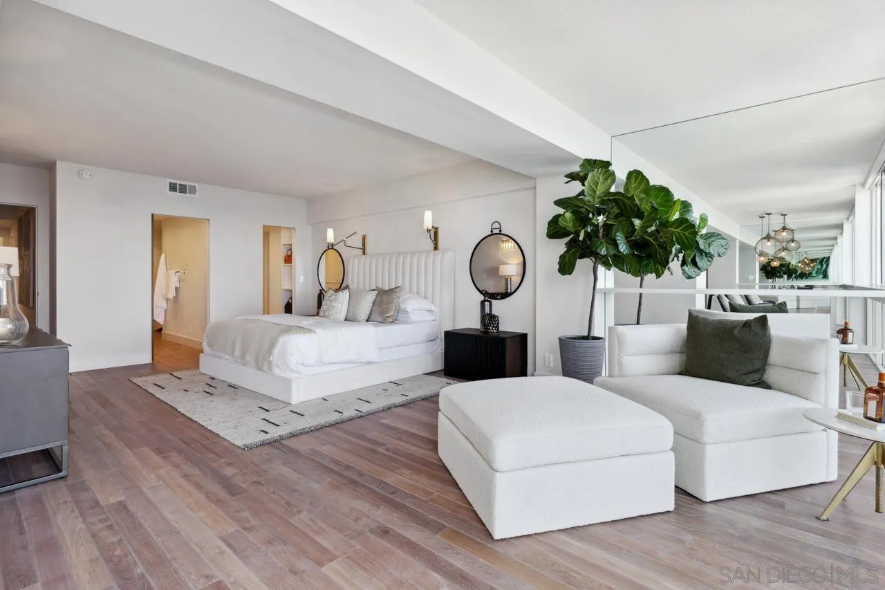 939 Coast Blvd Unit 12c