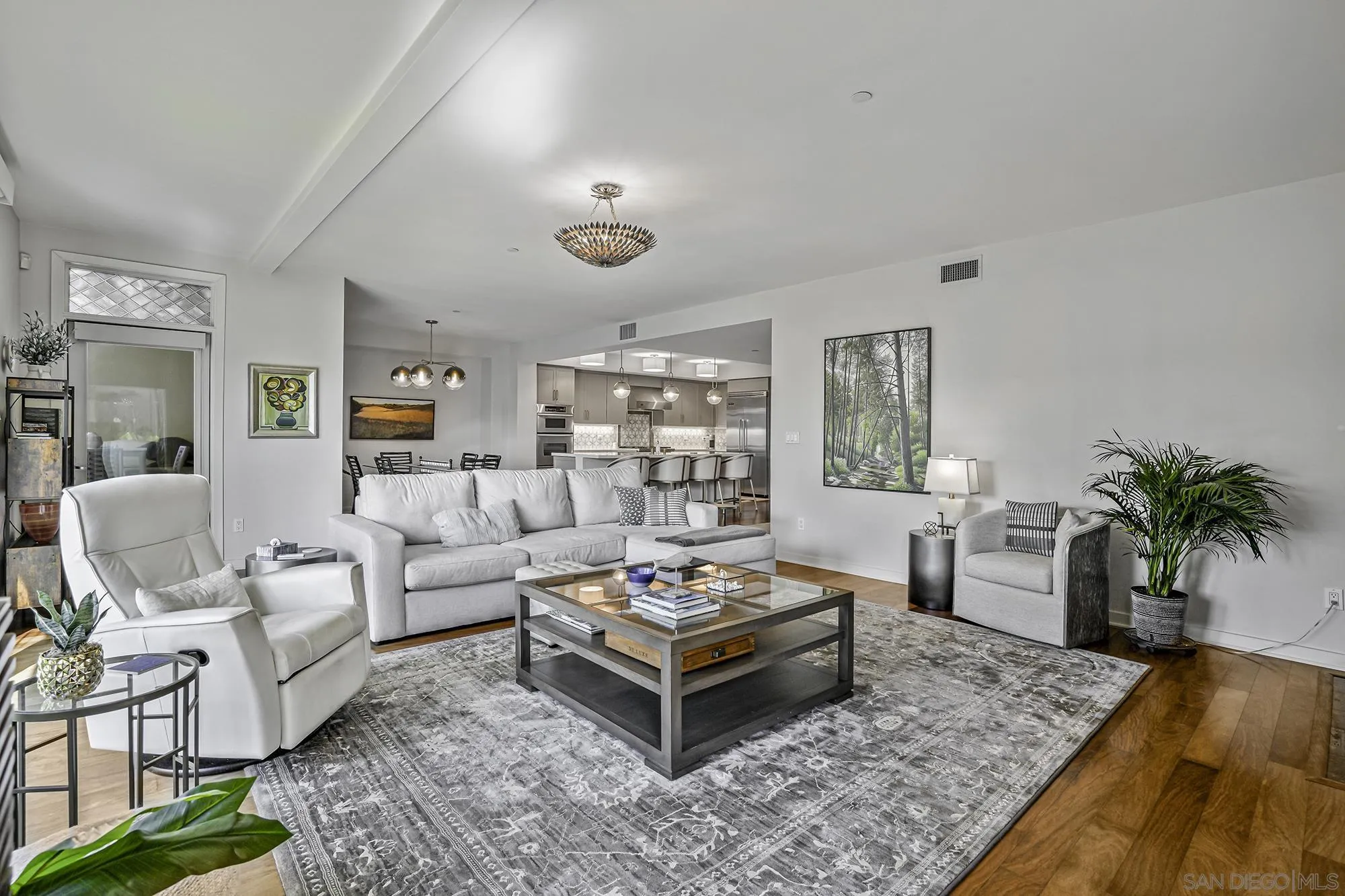 5450 La Jolla Blvd Unit: D101