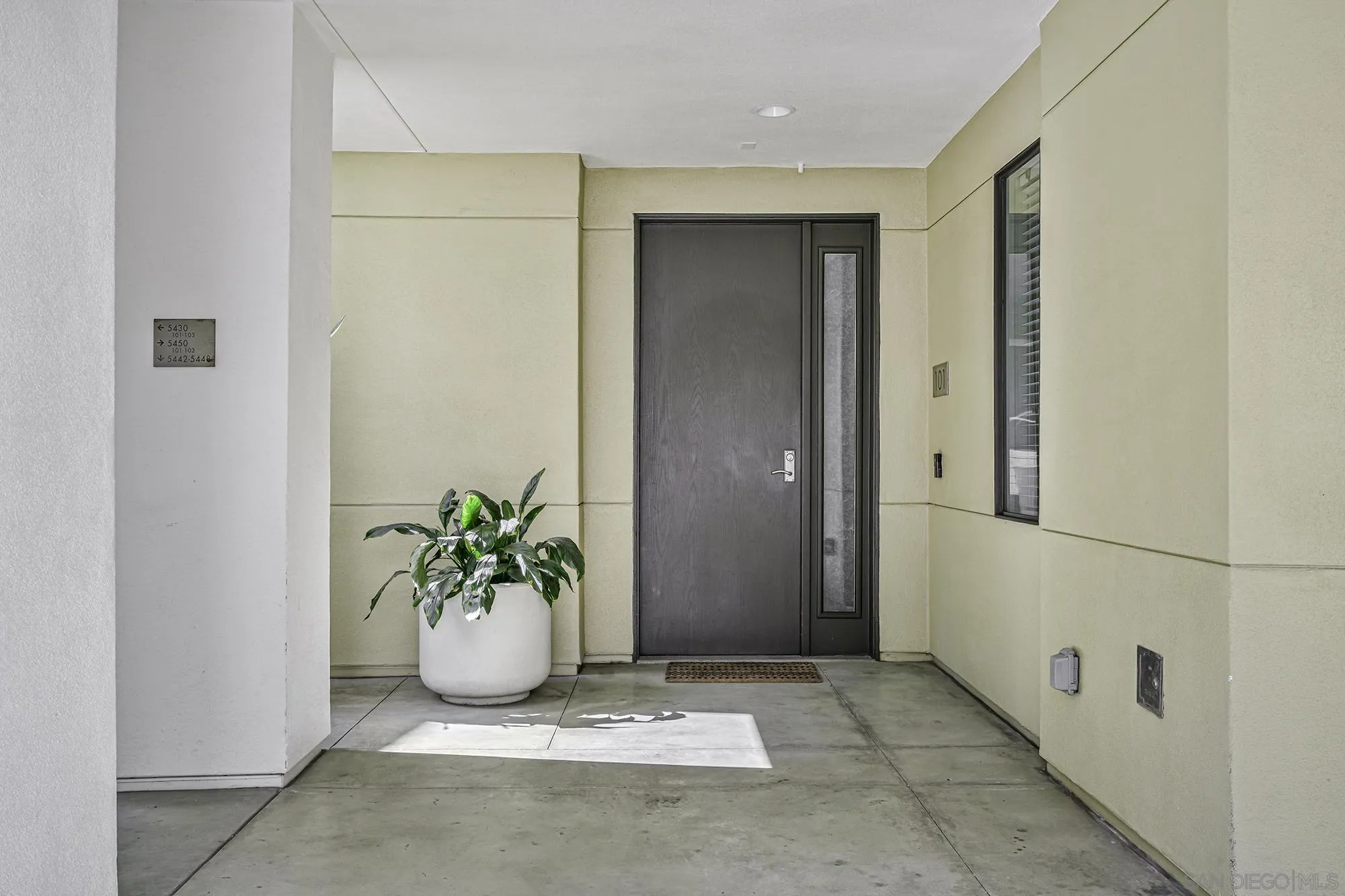 5450 La Jolla Blvd Unit: D101