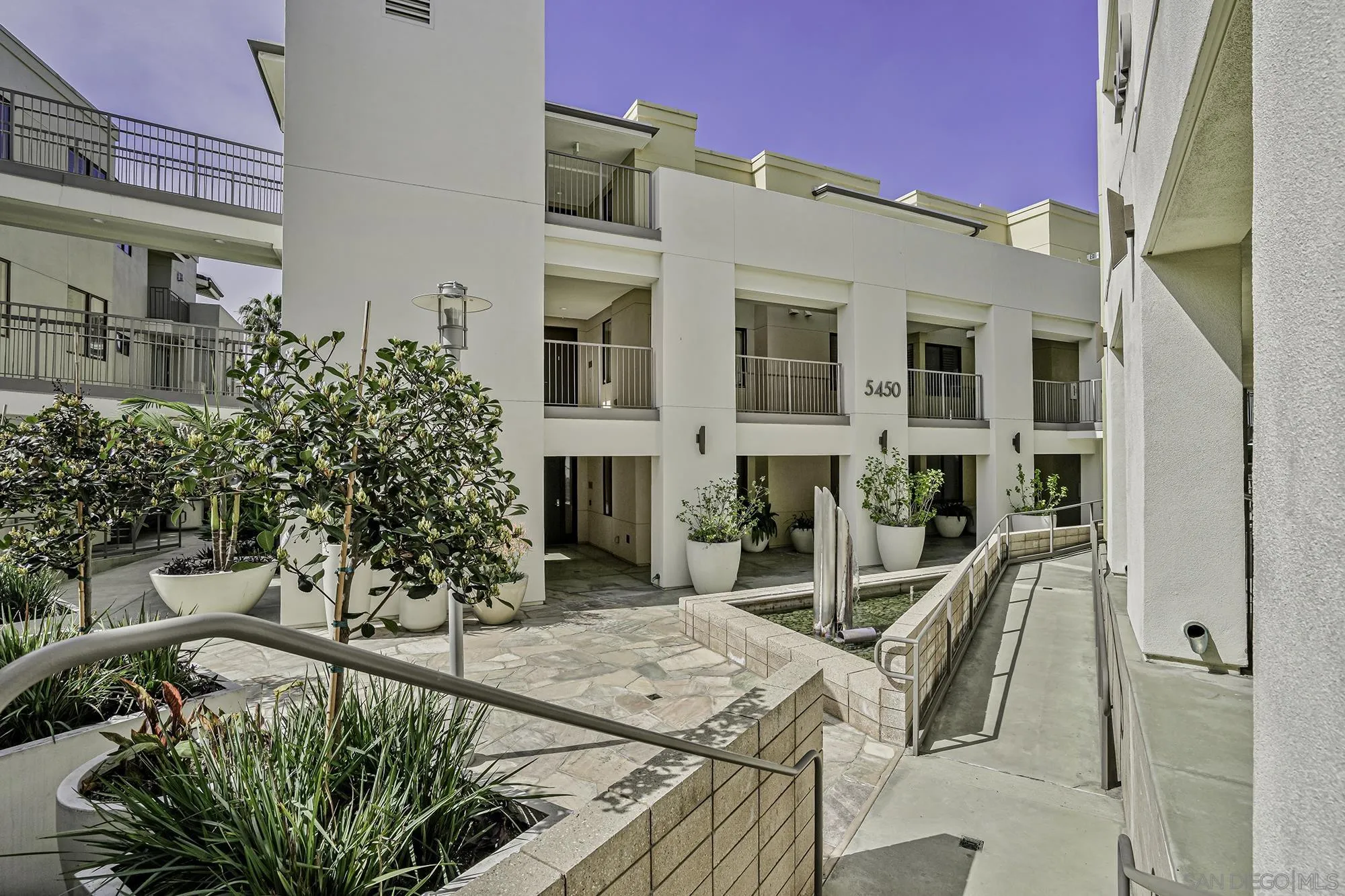 5450 La Jolla Blvd Unit: D101
