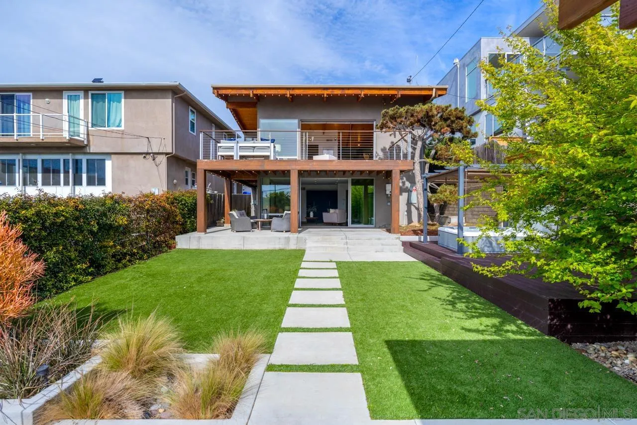 4529 Orchard Avenue