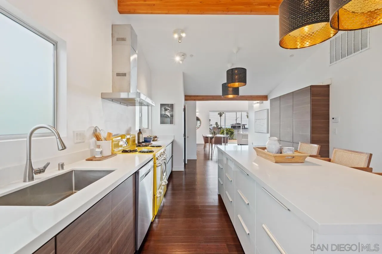 4529 Orchard Avenue