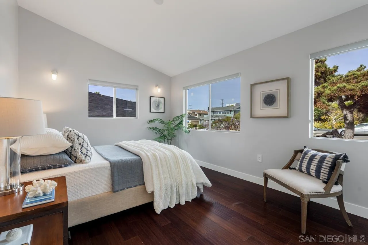 4529 Orchard Avenue