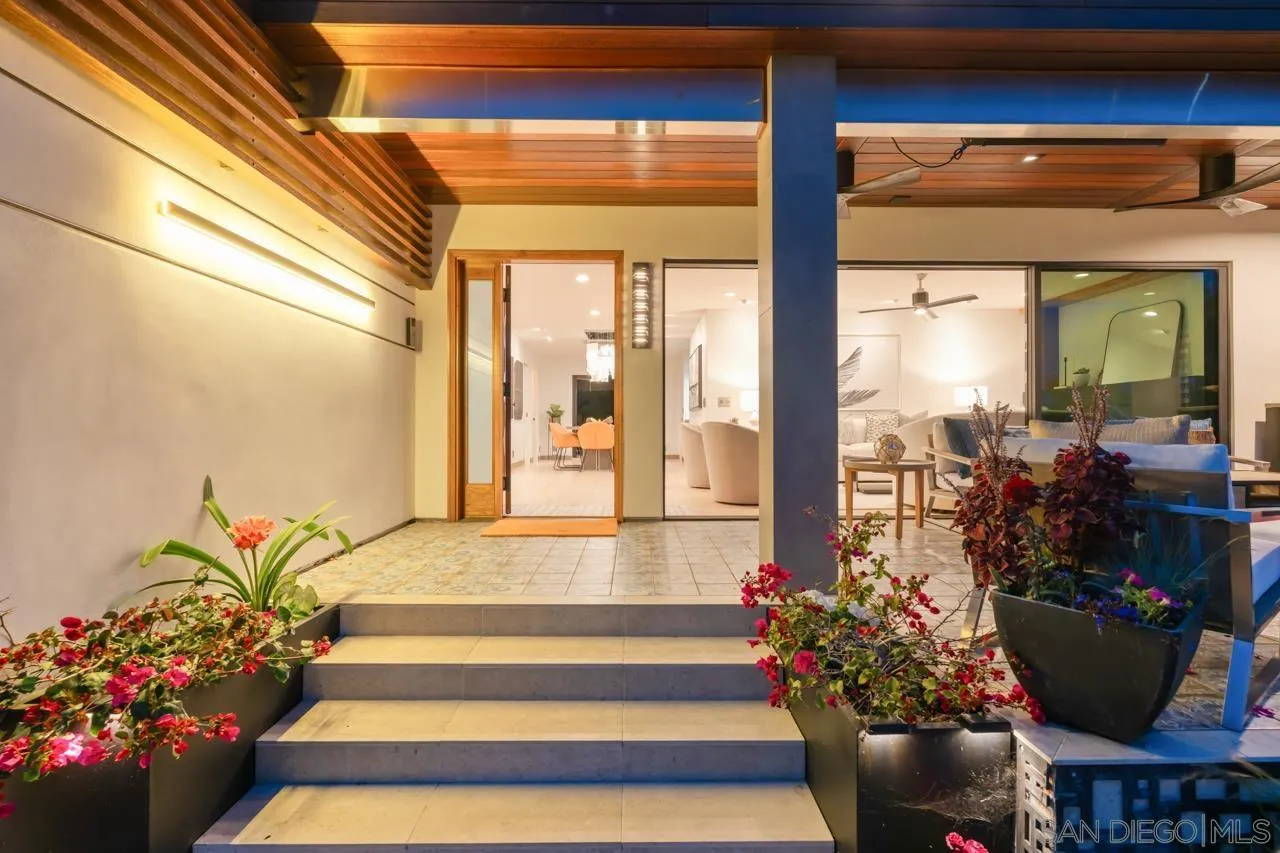 3434 Crown Point Drive