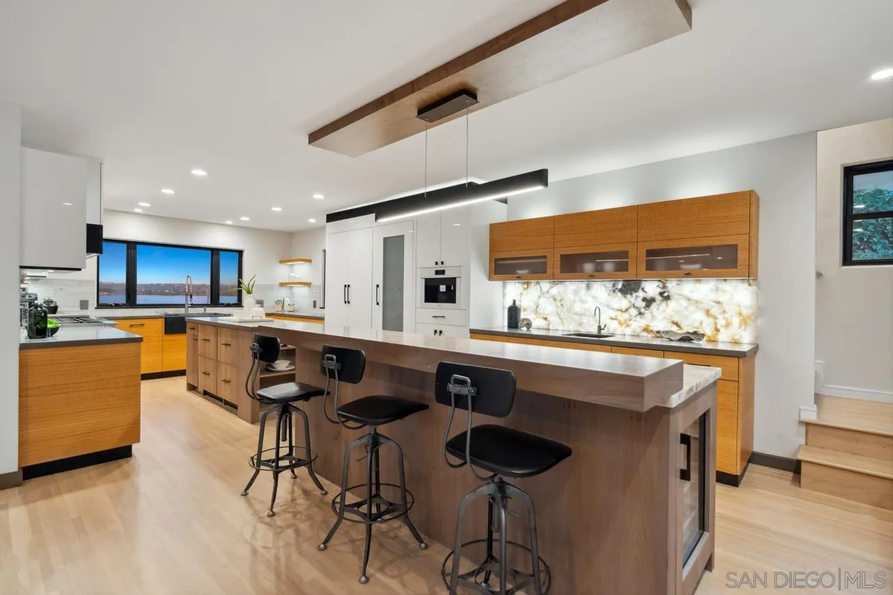 3434 Crown Point Drive