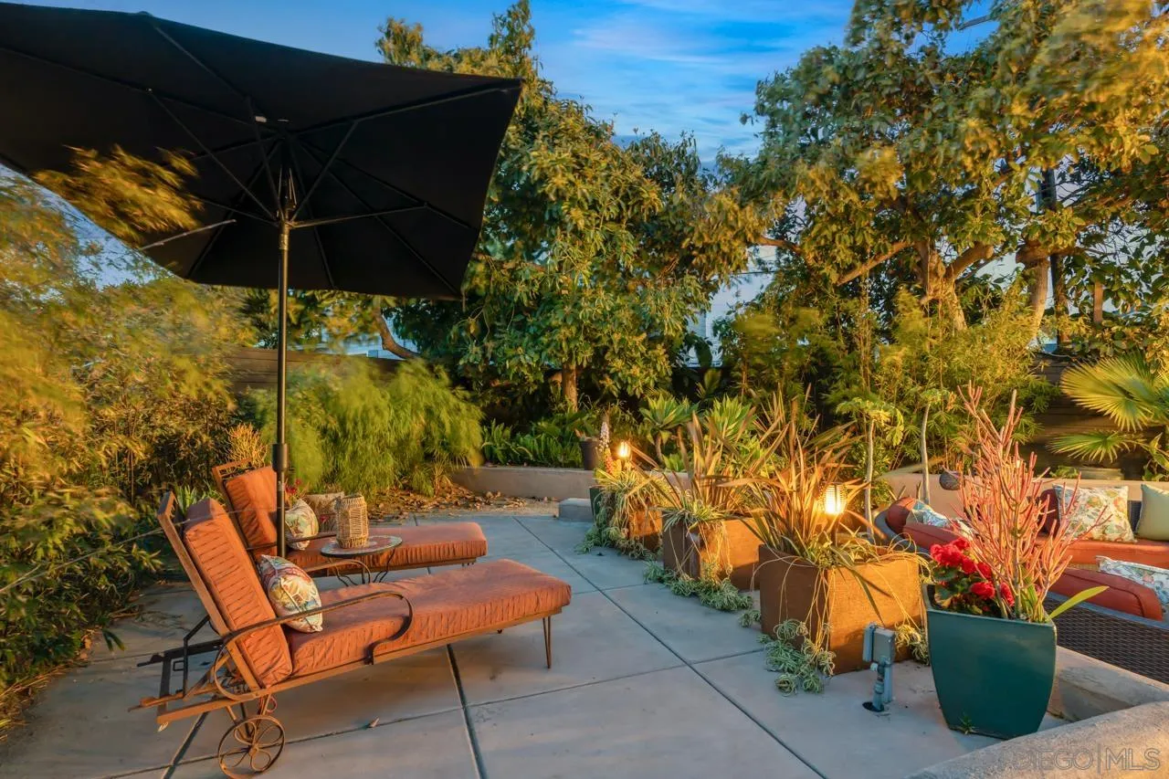 3434 Crown Point Drive